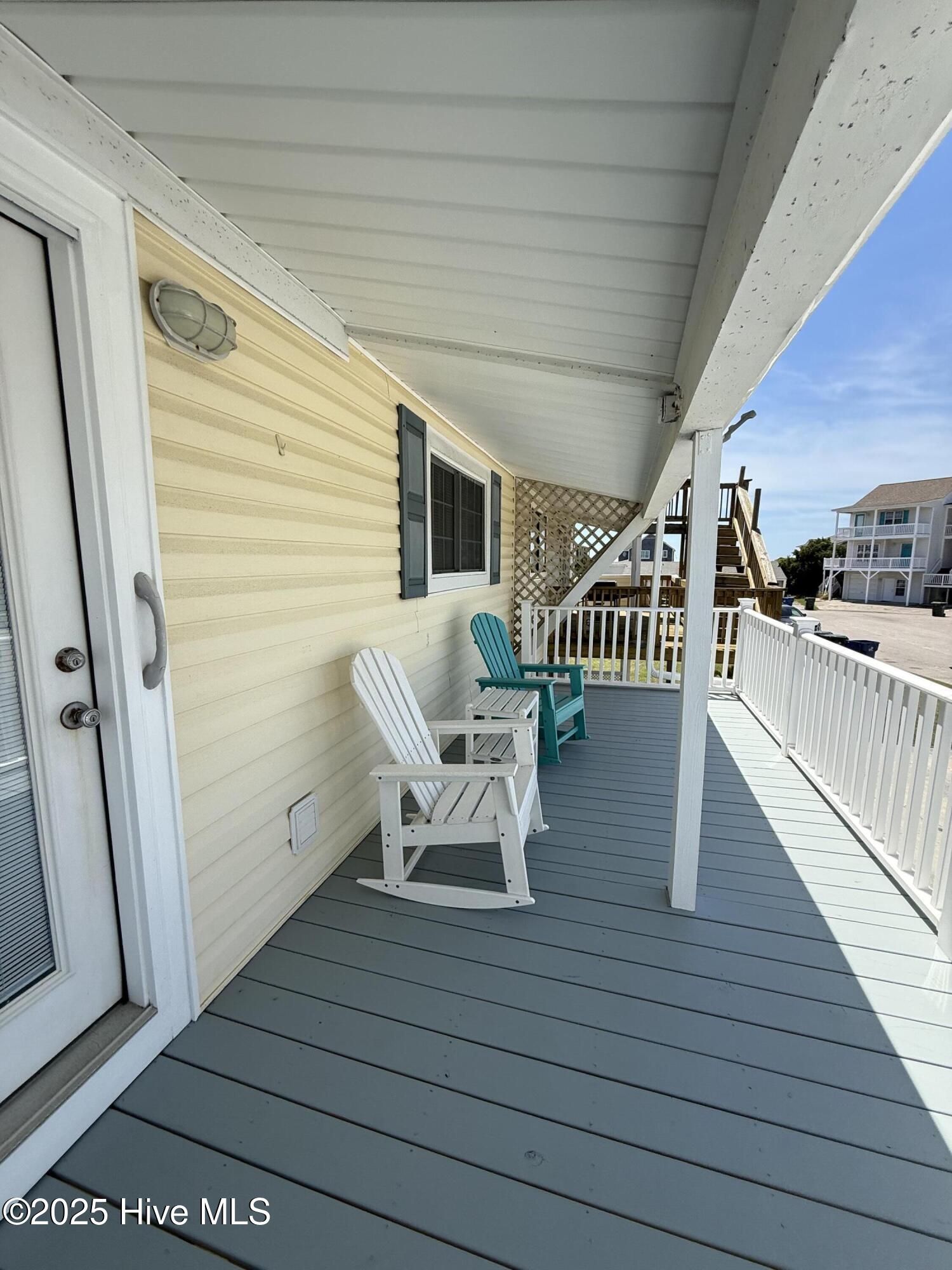 113 Dunes Court B Property Photo 4