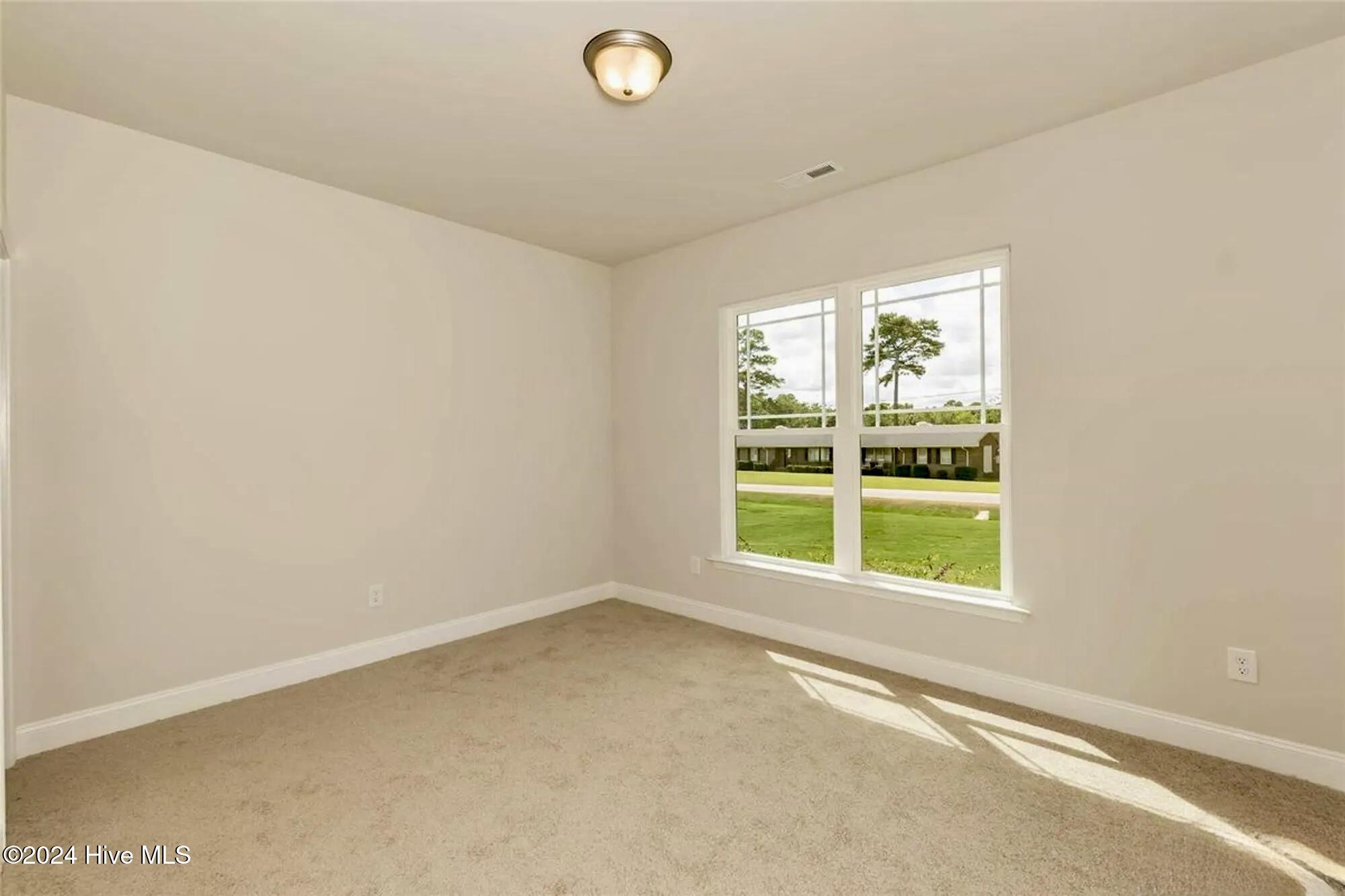 180 Seashore Street Property Photo 19