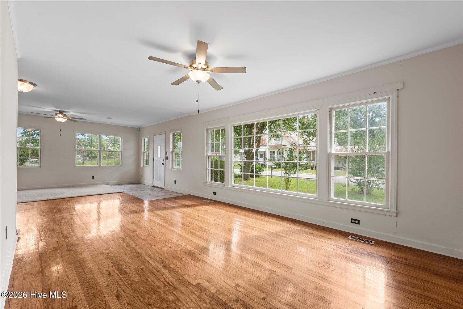 180 S Easy Street Property Photo 4
