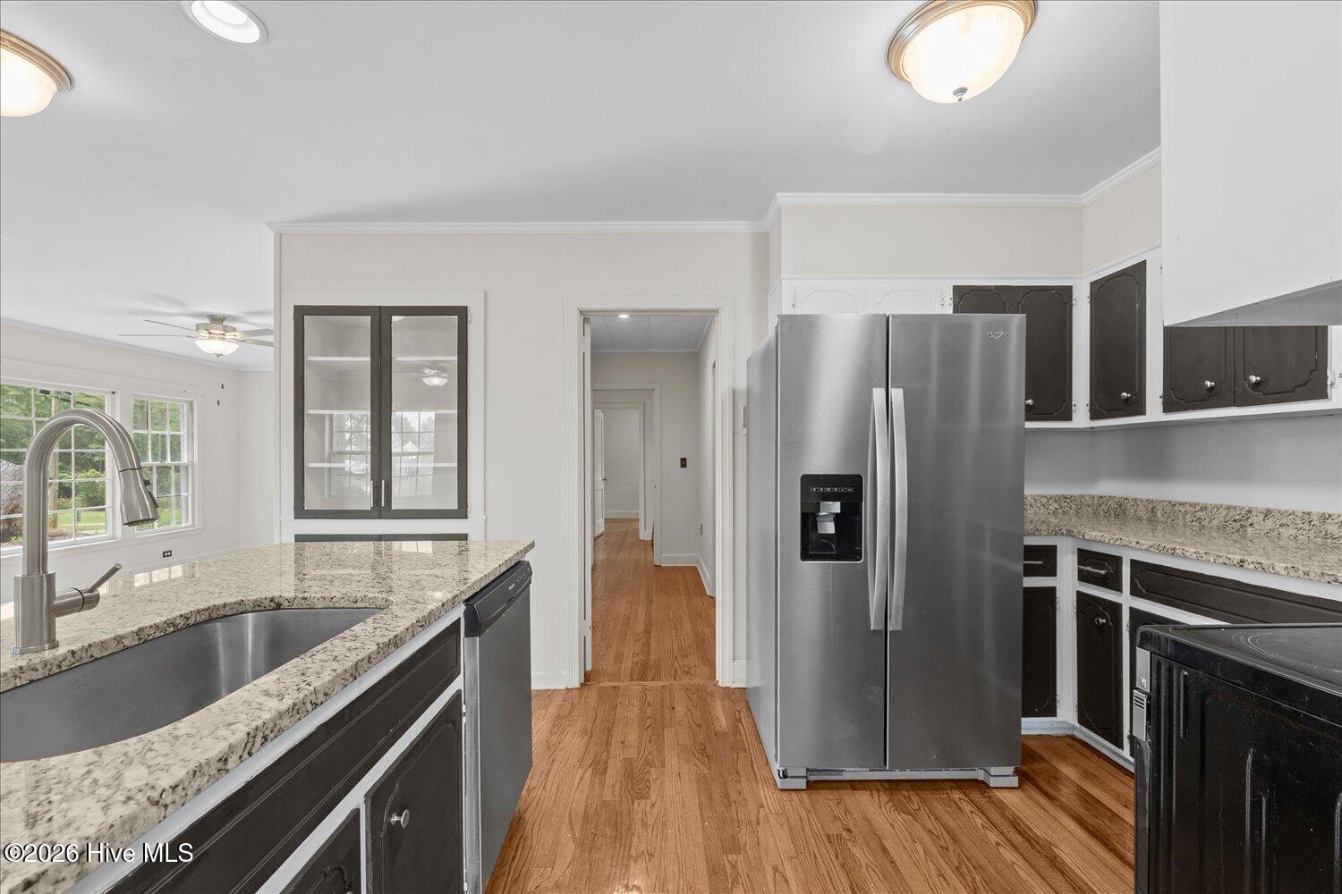180 S Easy Street Property Photo 7