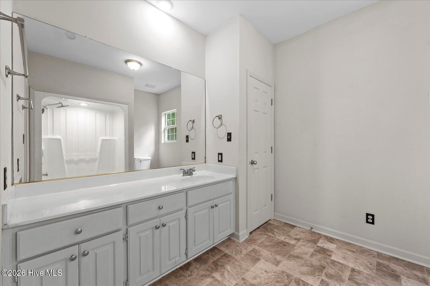 180 S Easy Street Property Photo 12