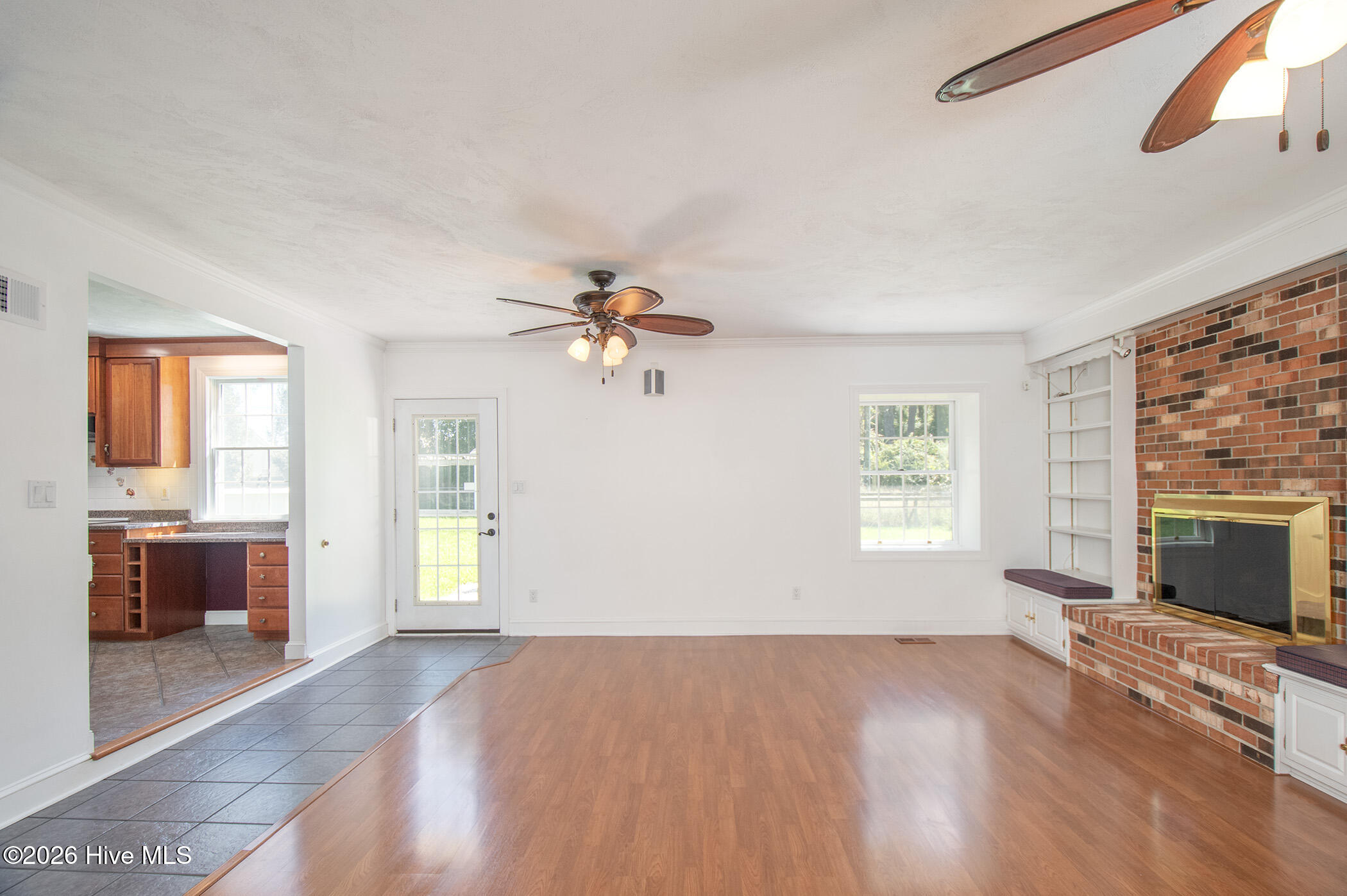 201 Sycamore Drive Property Photo 6