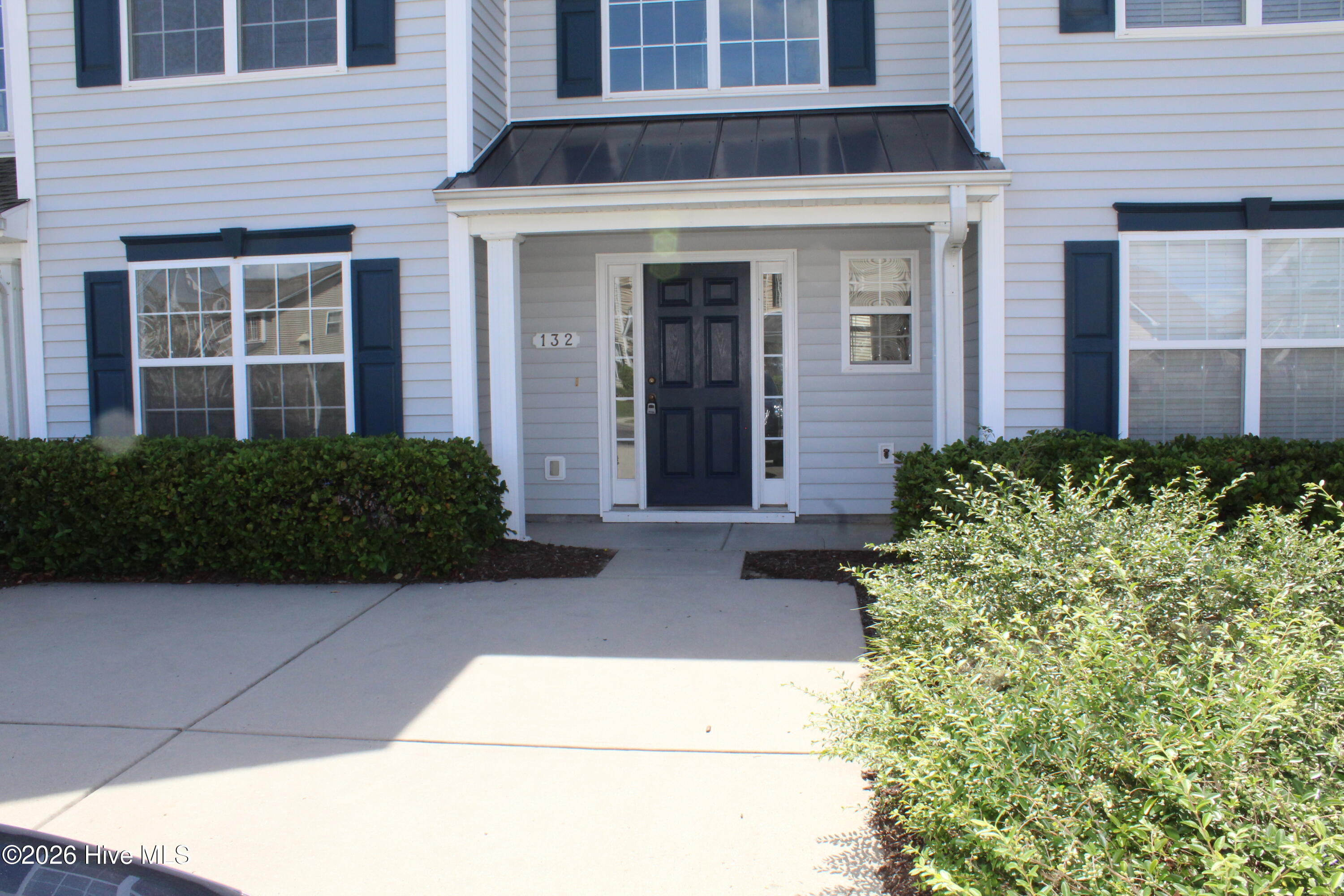 132 Cobblers Circle Property Photo 1