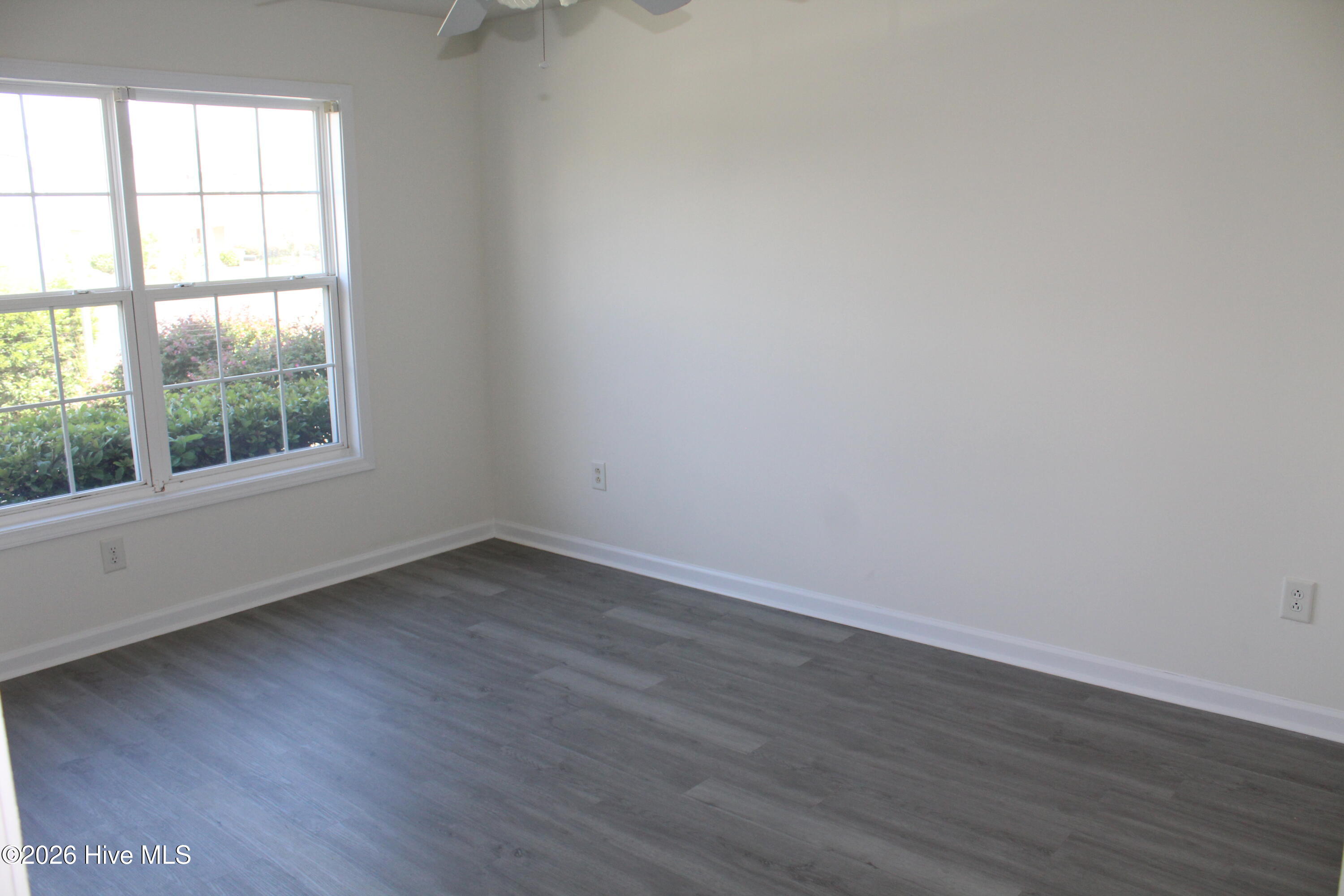 132 Cobblers Circle Property Photo 4