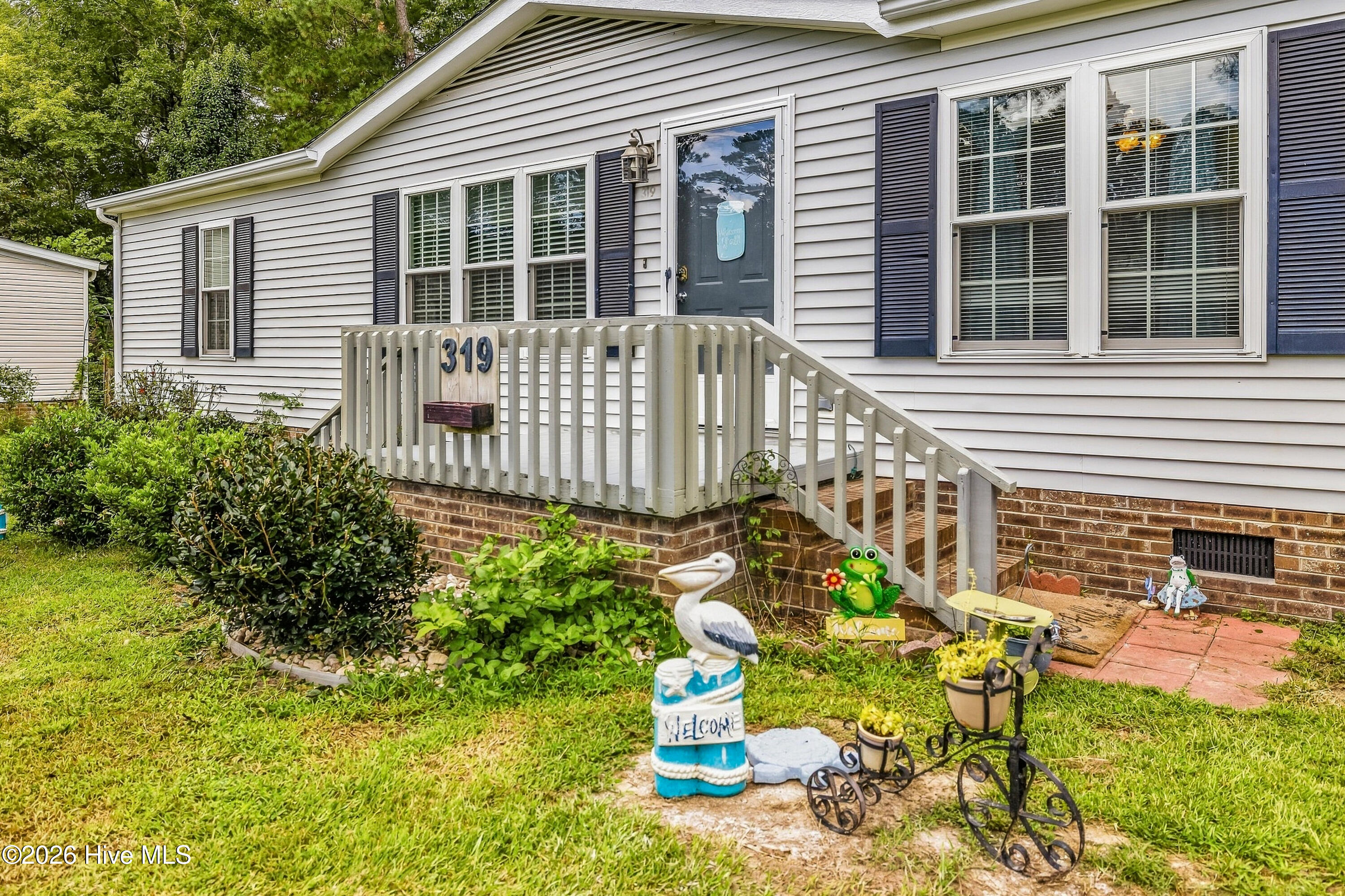 319 Beachwood Drive Nw Property Photo 1