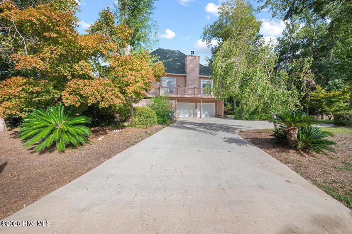 223 Bent Oak Drive Property Photo 4