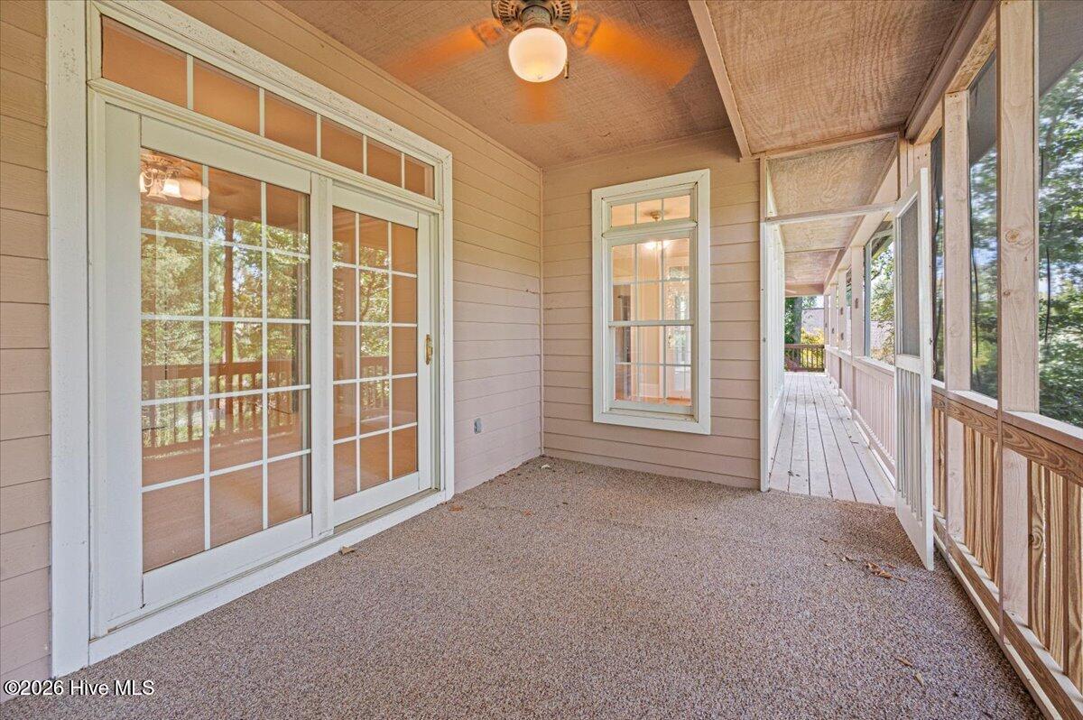 223 Bent Oak Drive Property Photo 26
