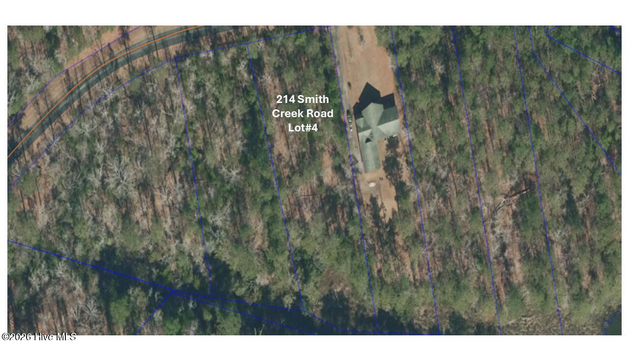 214 4 Smith Creek Road Property Photo 2