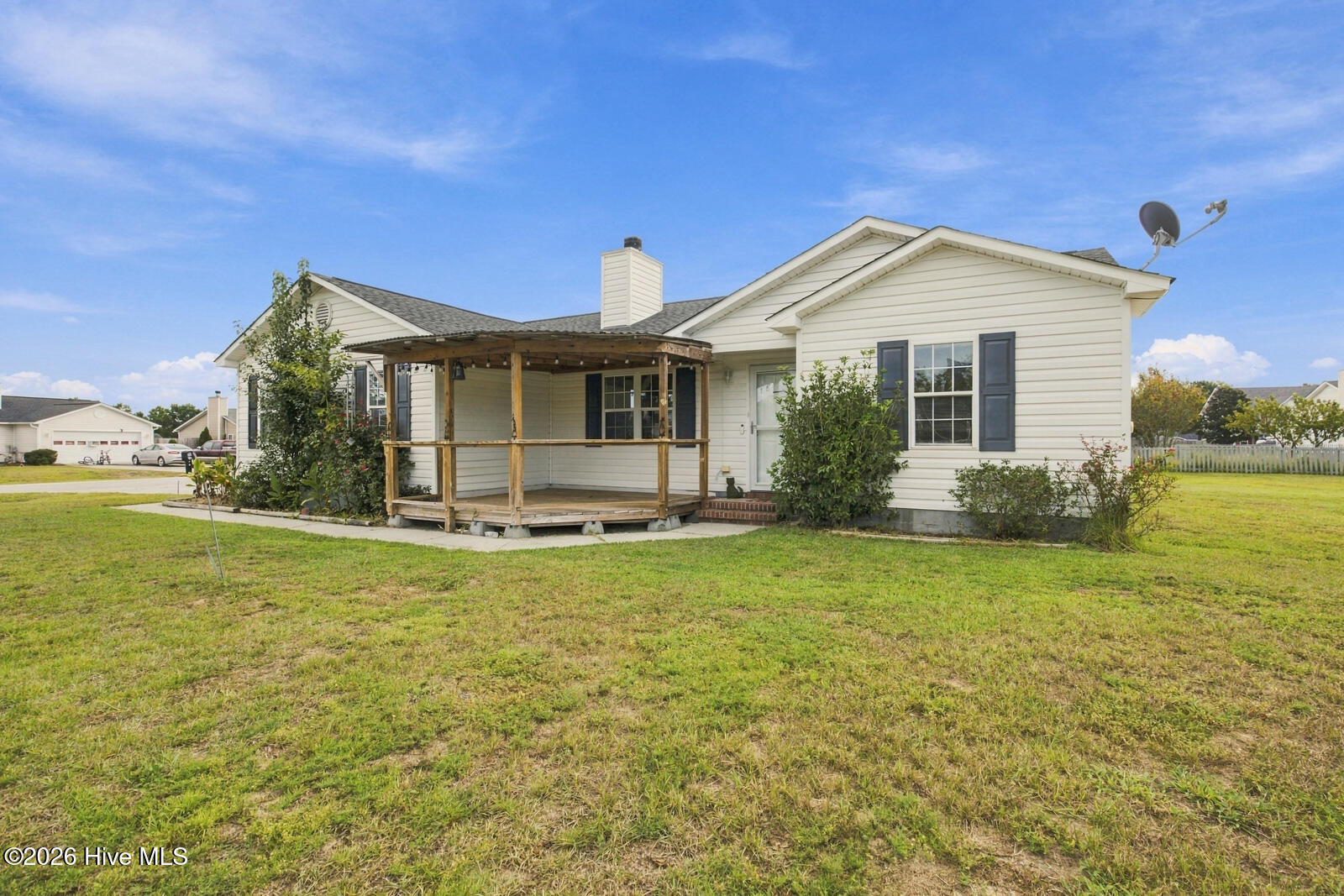 123 Wheaton Drive Property Photo 4