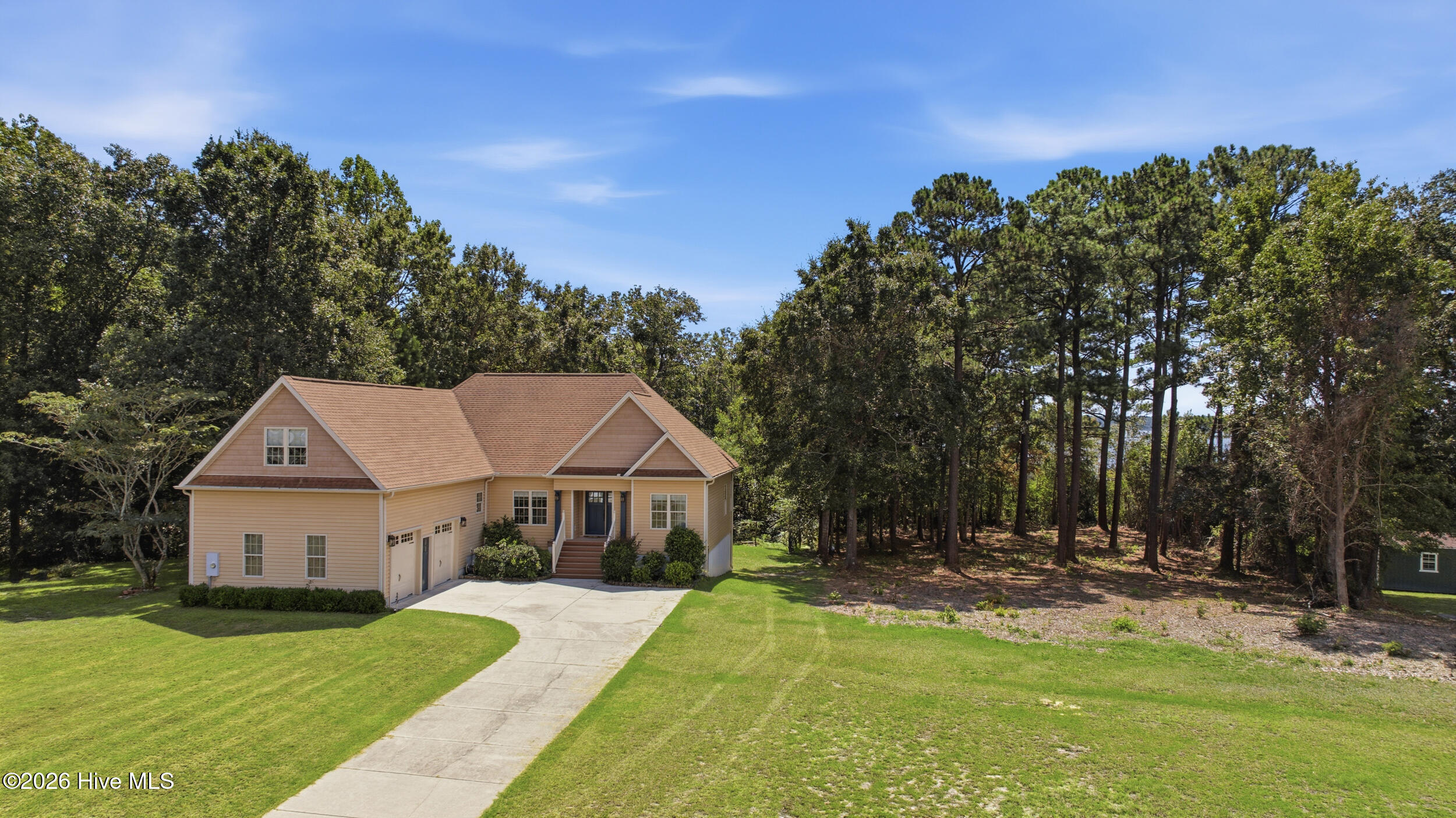 129 Deepwater Drive Property Photo 3