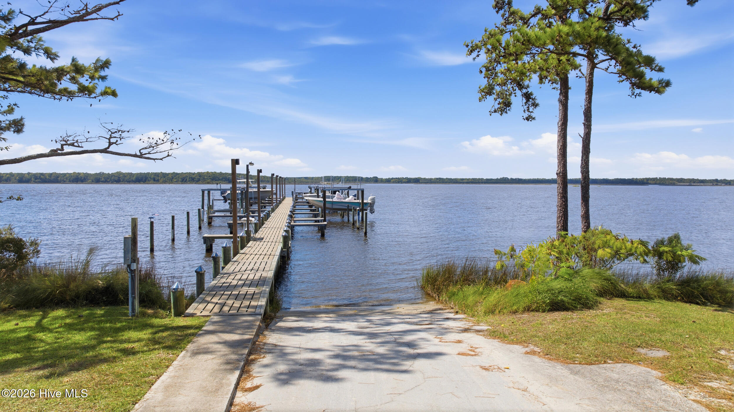 129 Deepwater Drive Property Photo 12