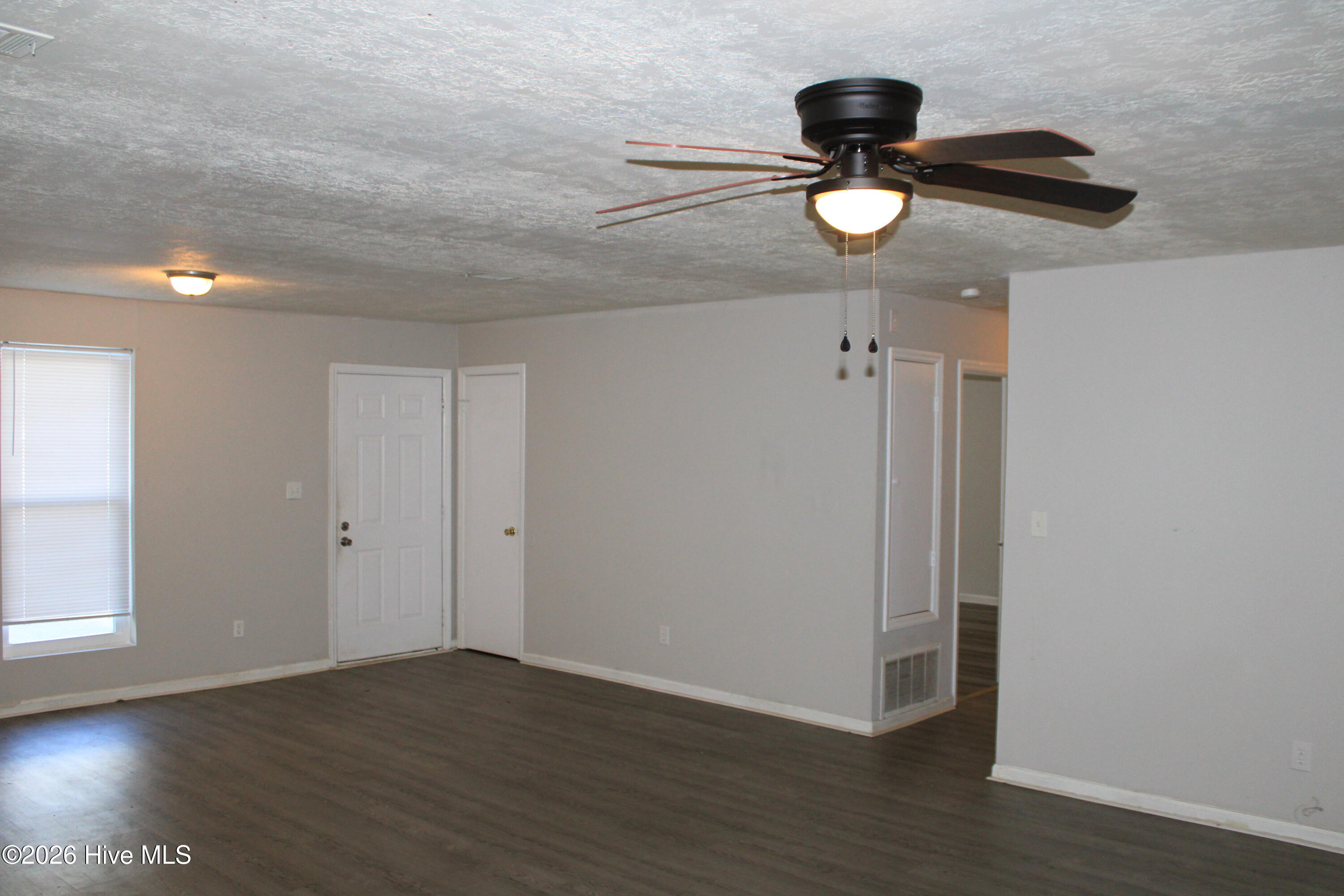 3109 Jennifer Court Property Photo 7
