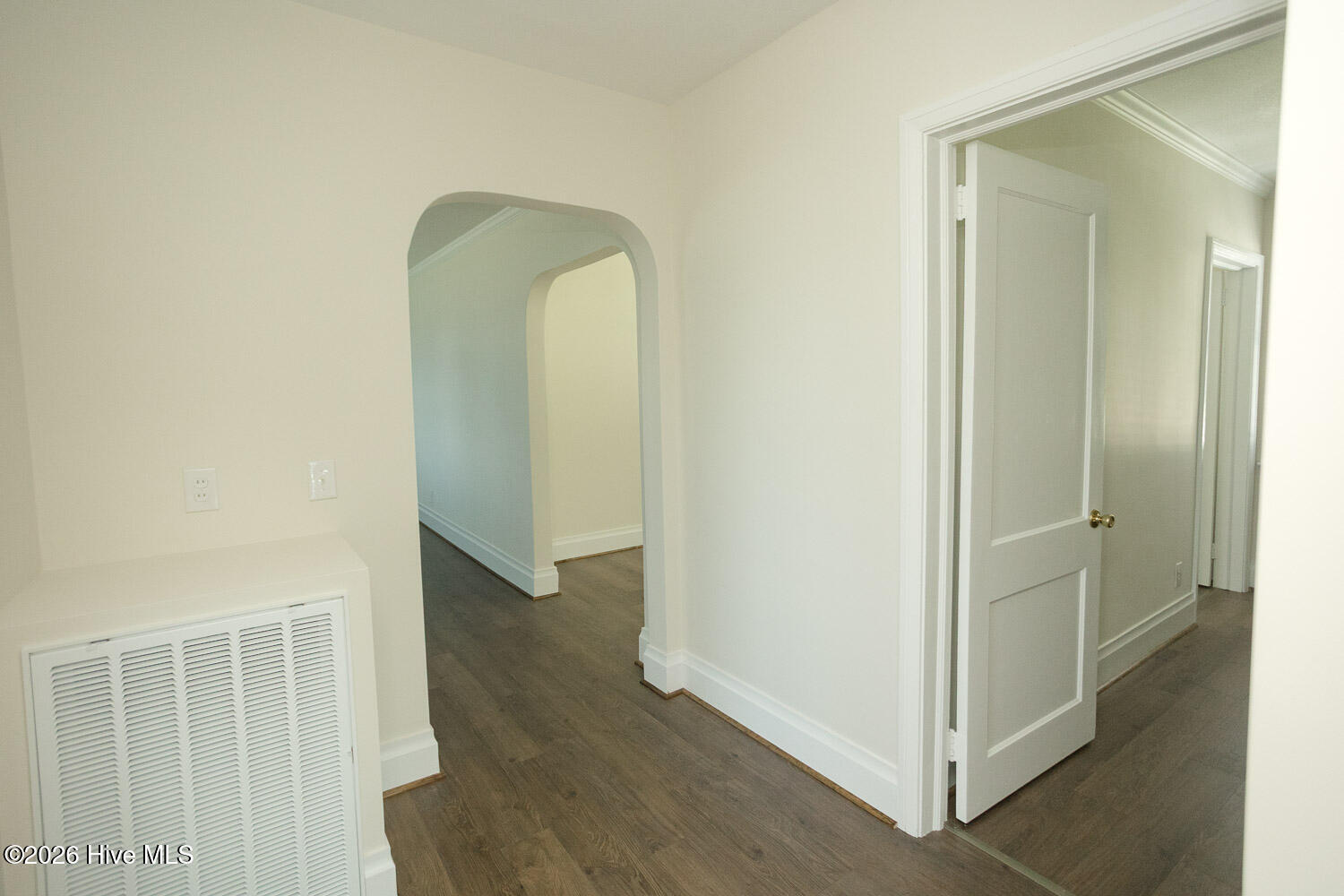 201 E Arlington Heights Property Photo 19