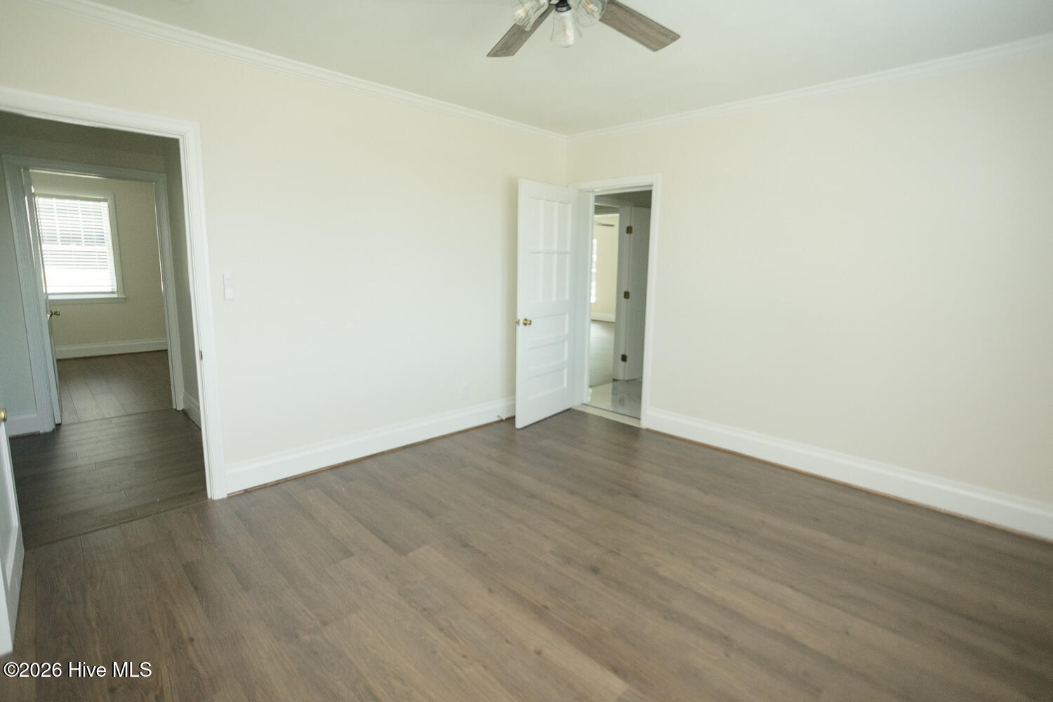 201 E Arlington Heights Property Photo 21