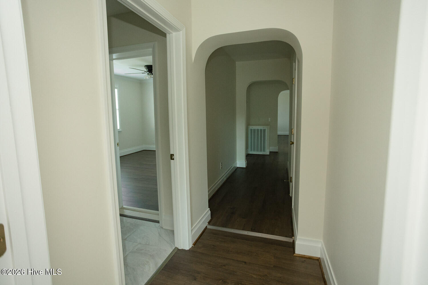 201 E Arlington Heights Property Photo 26