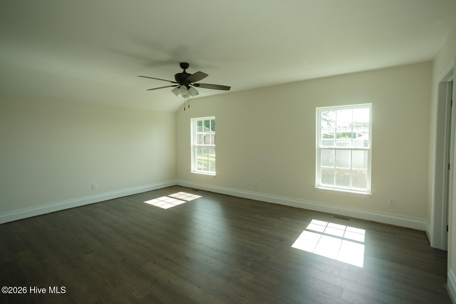 201 E Arlington Heights Property Photo 31