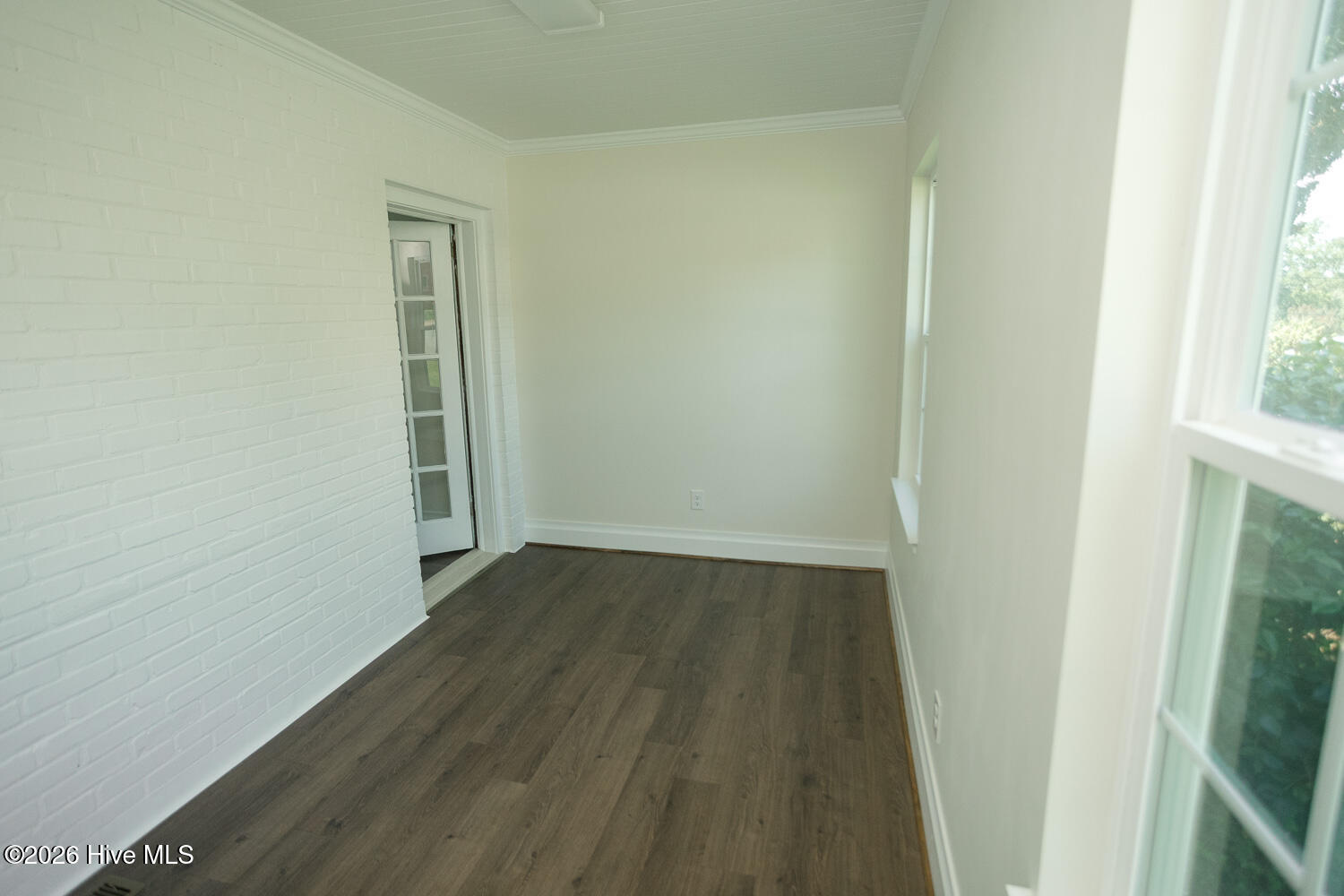 201 E Arlington Heights Property Photo 40