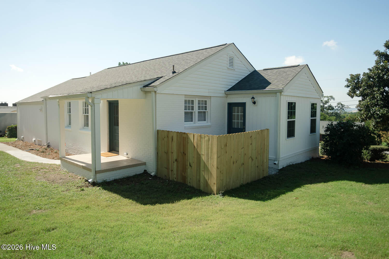 201 E Arlington Heights Property Photo 42