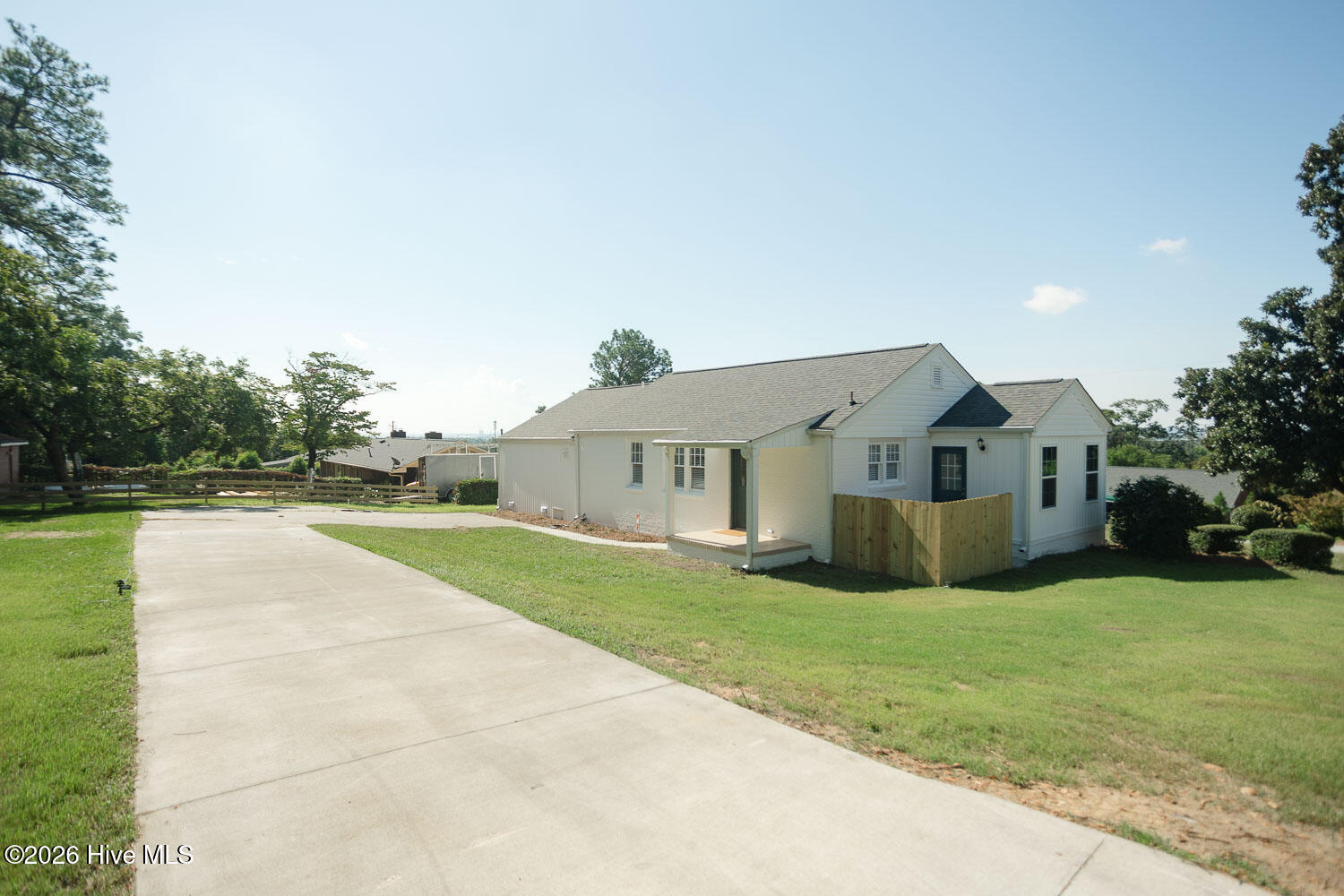 201 E Arlington Heights Property Photo 44