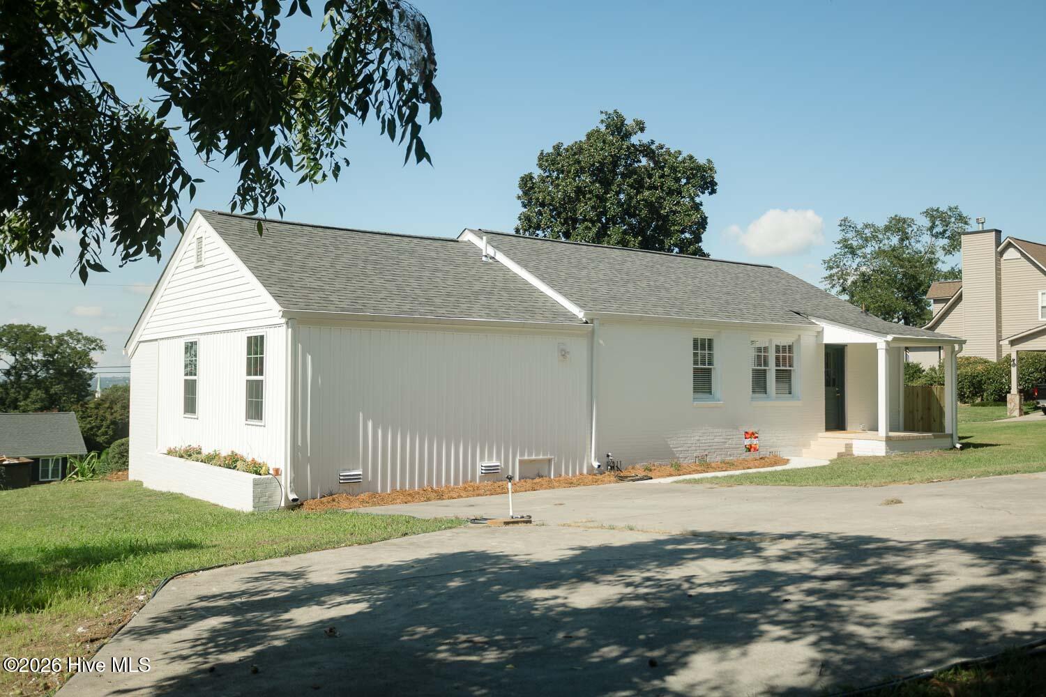 201 E Arlington Heights Property Photo 46