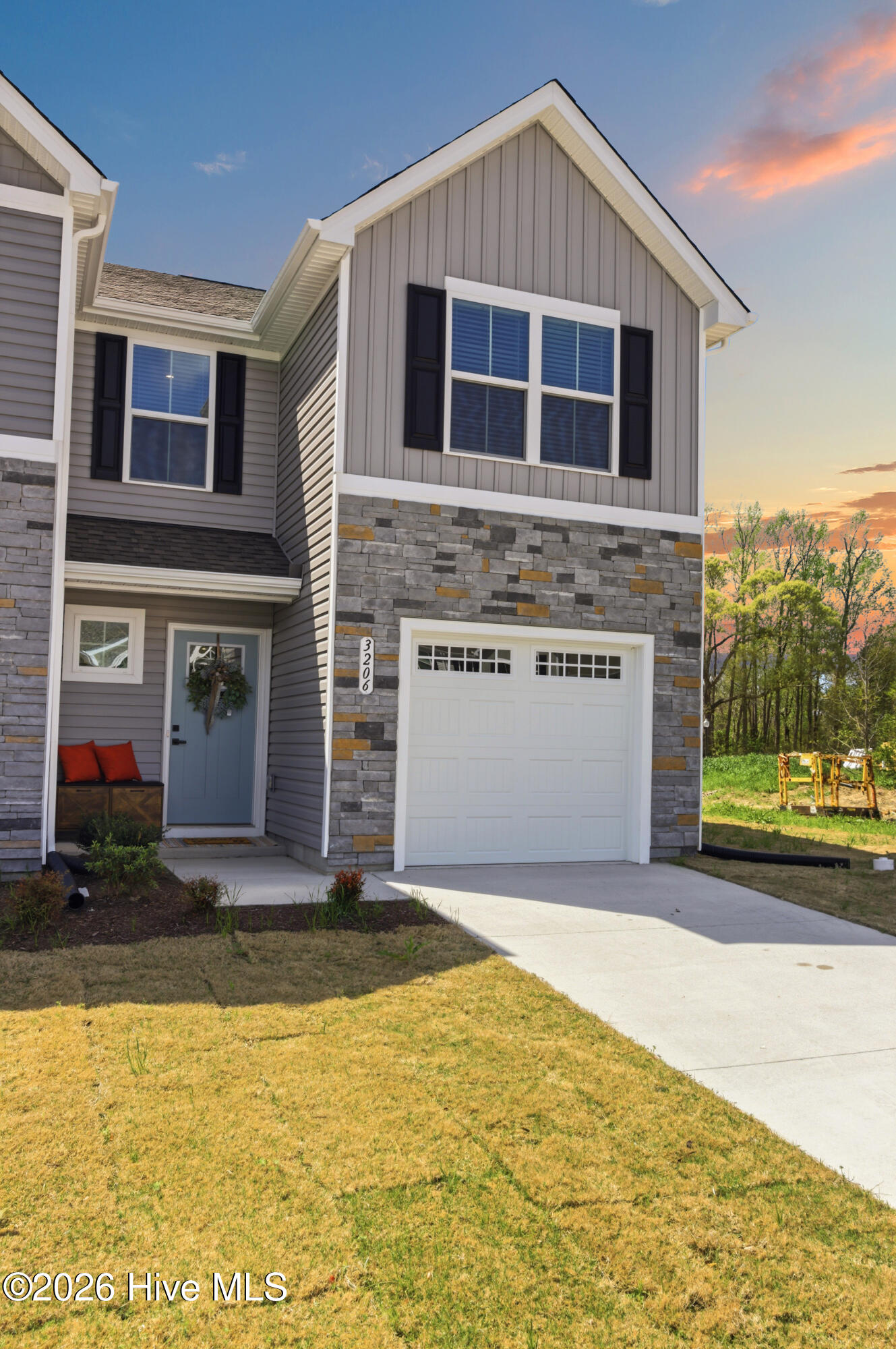 3206 Penguin Circle Property Photo 1