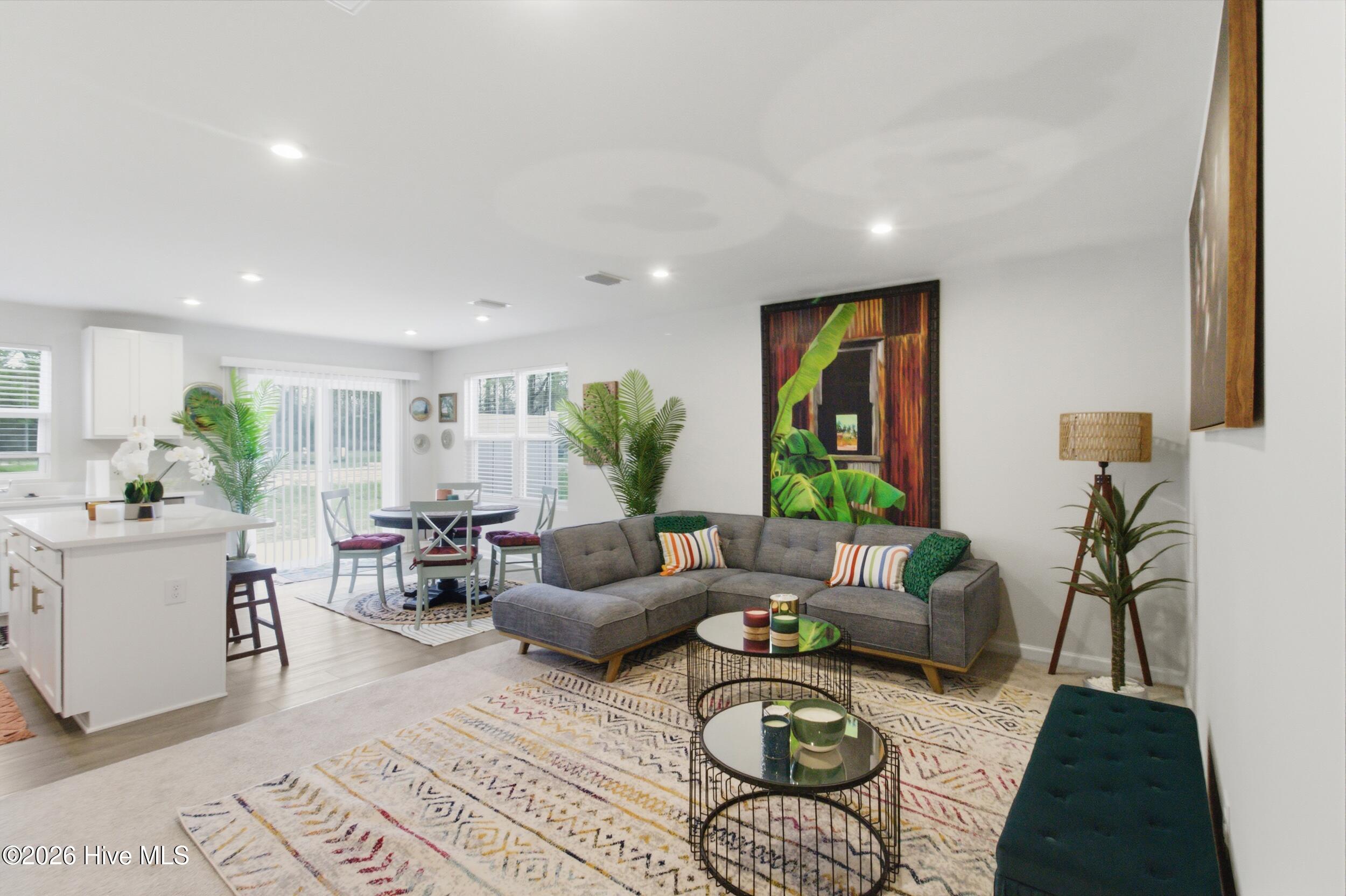 3206 Penguin Circle Property Photo 4