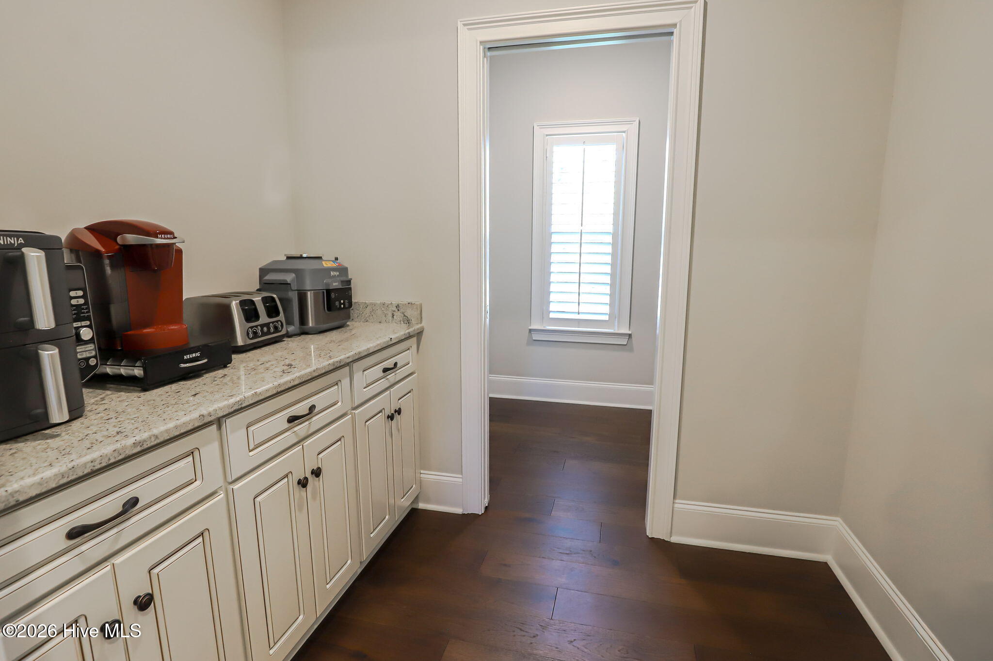 593 River North Drive Property Photo 10