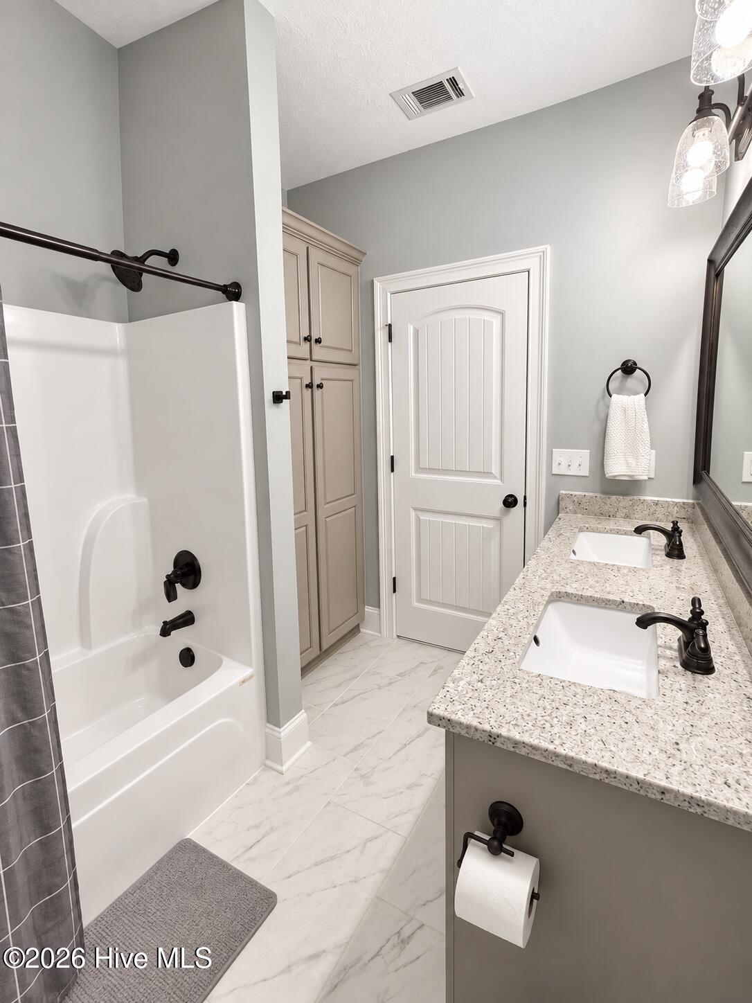 593 River North Drive Property Photo 23