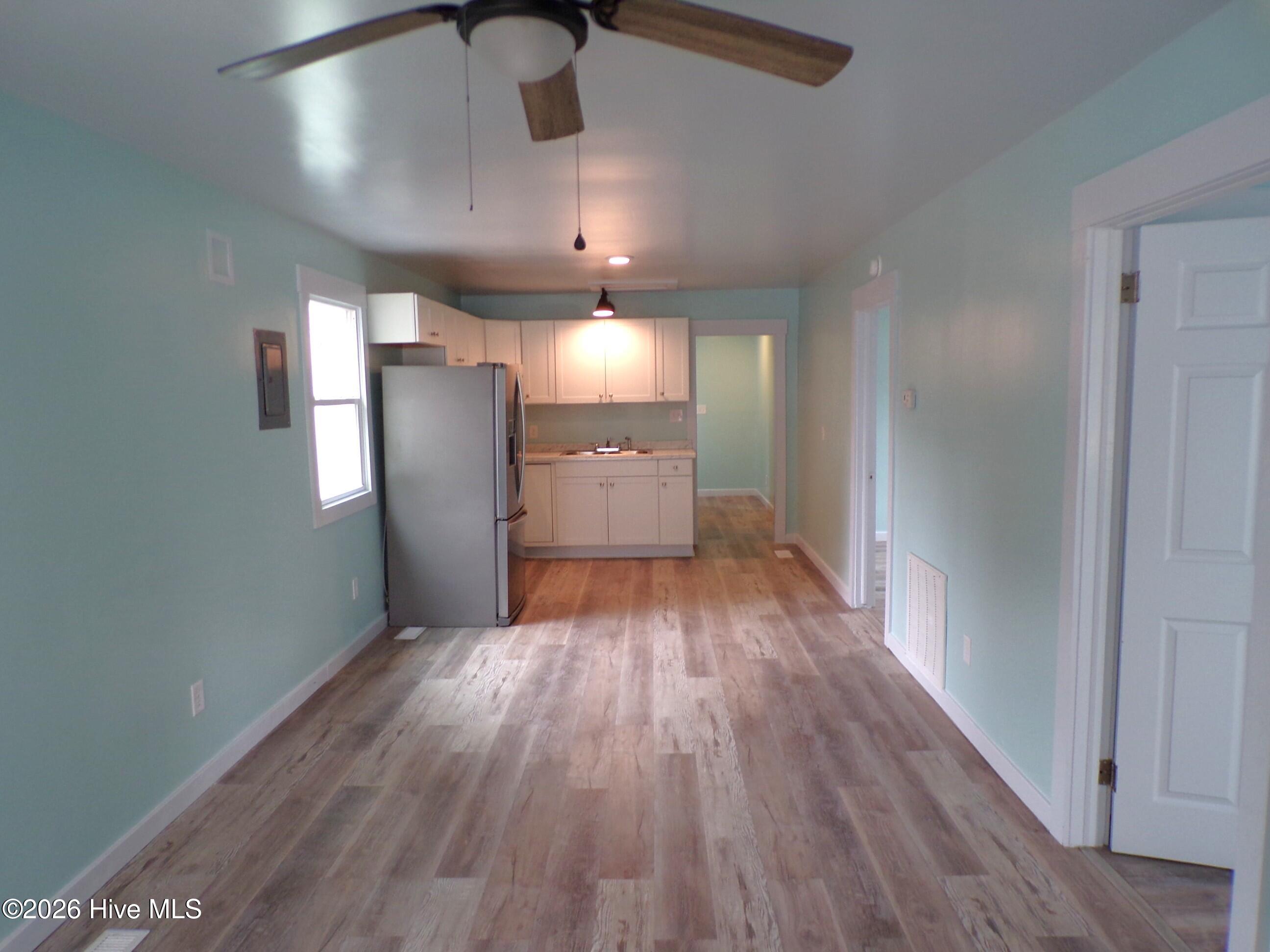 107 S 10th Street Property Photo 2