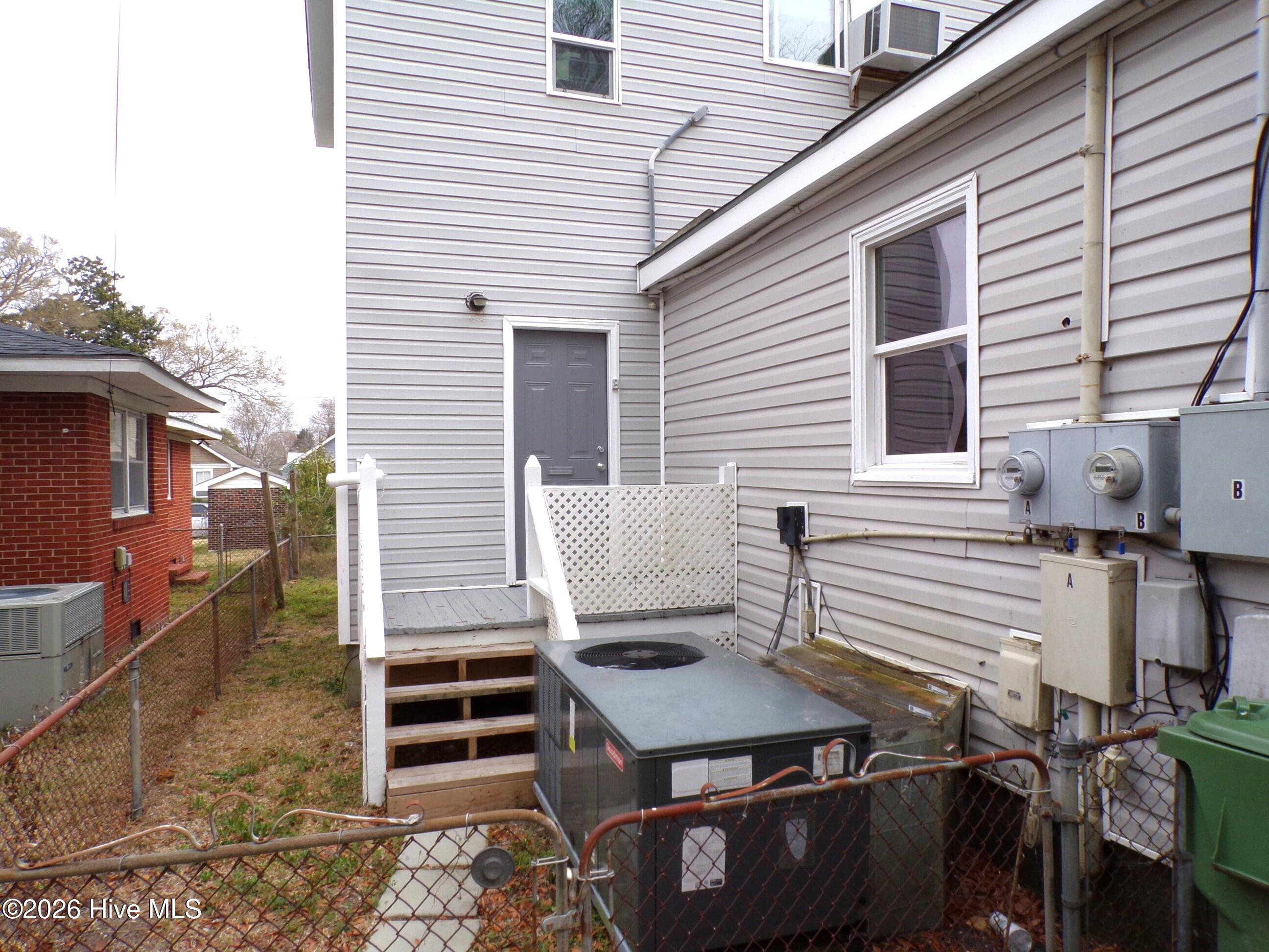 107 S 10th Street Property Photo 15