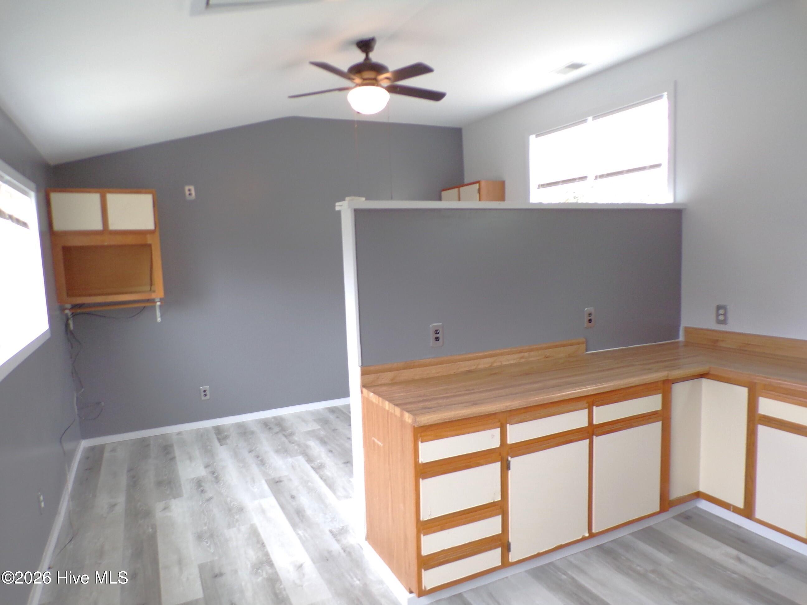 107 S 10th Street Property Photo 19