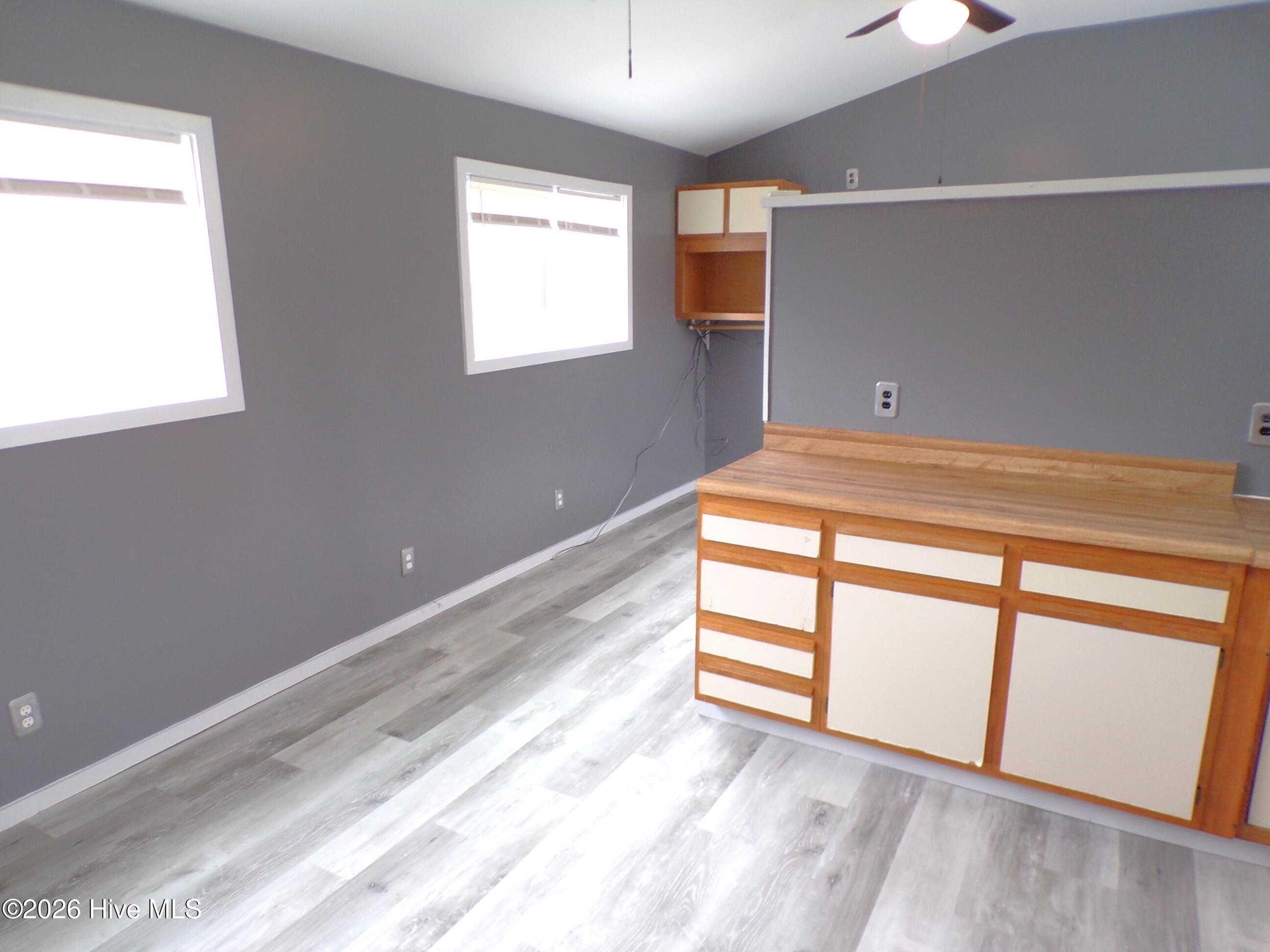 107 S 10th Street Property Photo 23