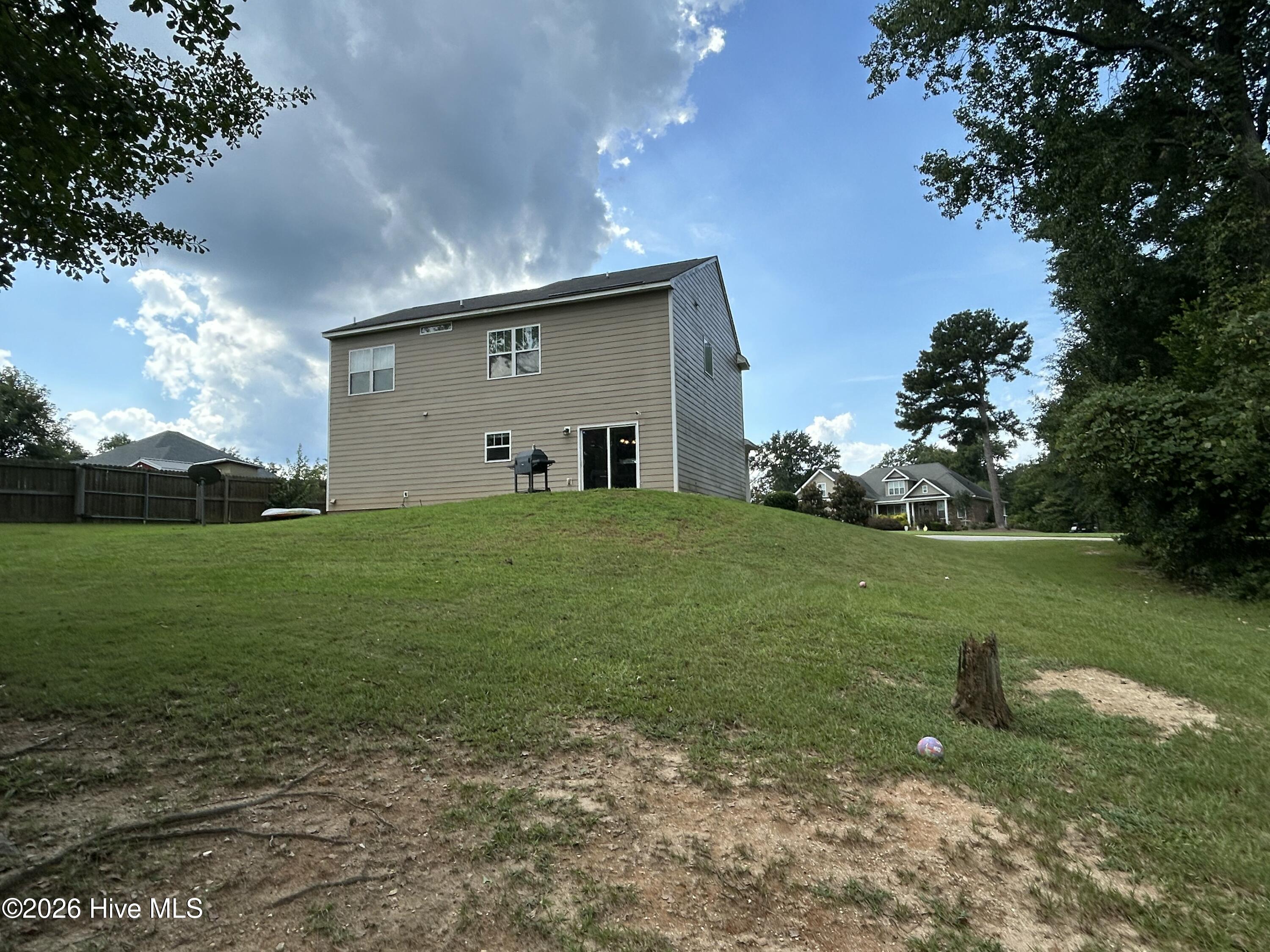 100 Dusty Court Property Photo 6