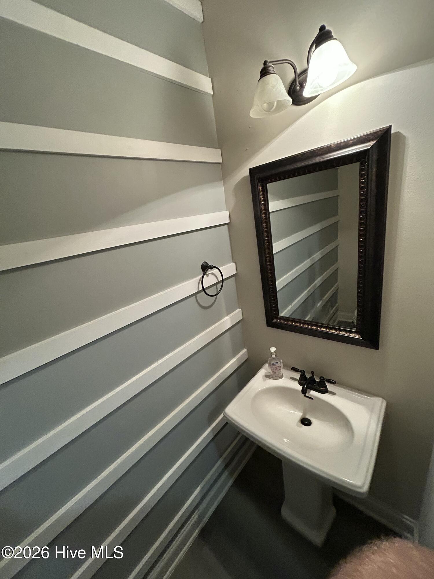 100 Dusty Court Property Photo 16