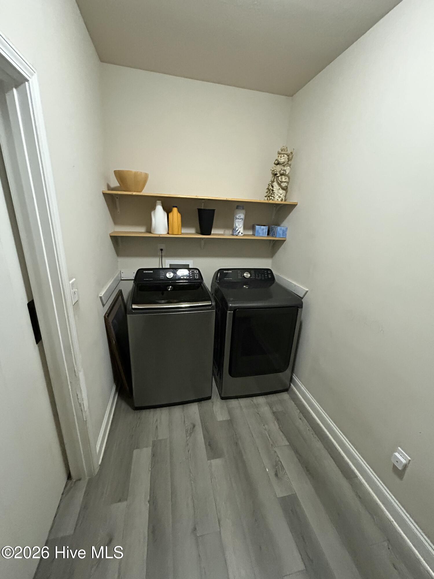 100 Dusty Court Property Photo 18