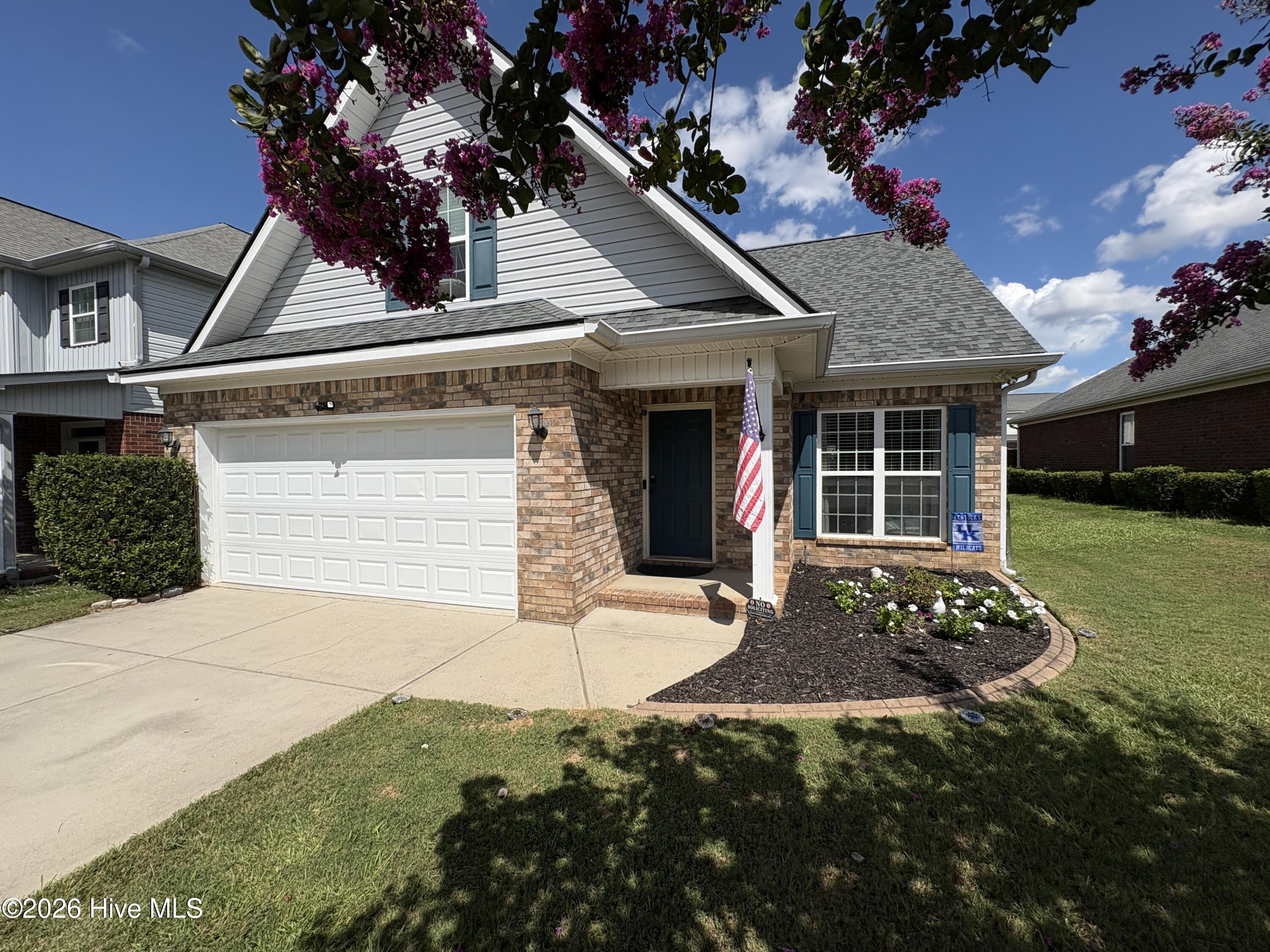 1077 Grove Landing Lane Property Photo 2