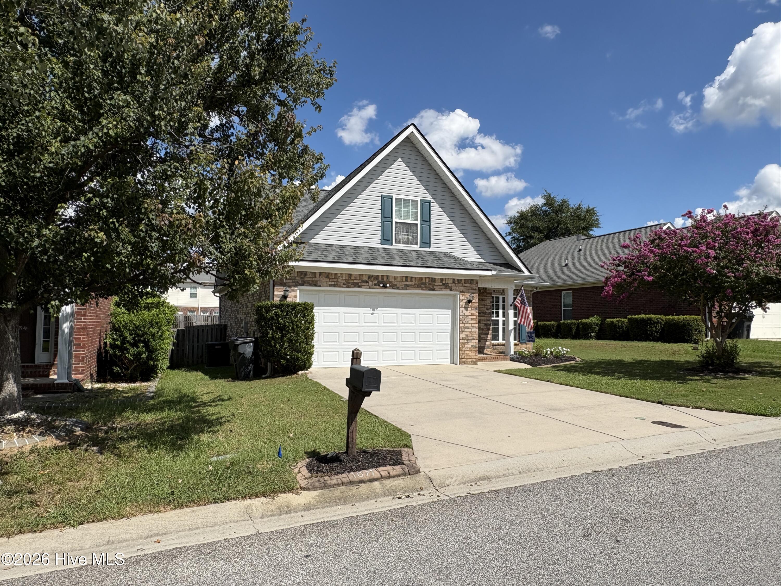 1077 Grove Landing Lane Property Photo 4