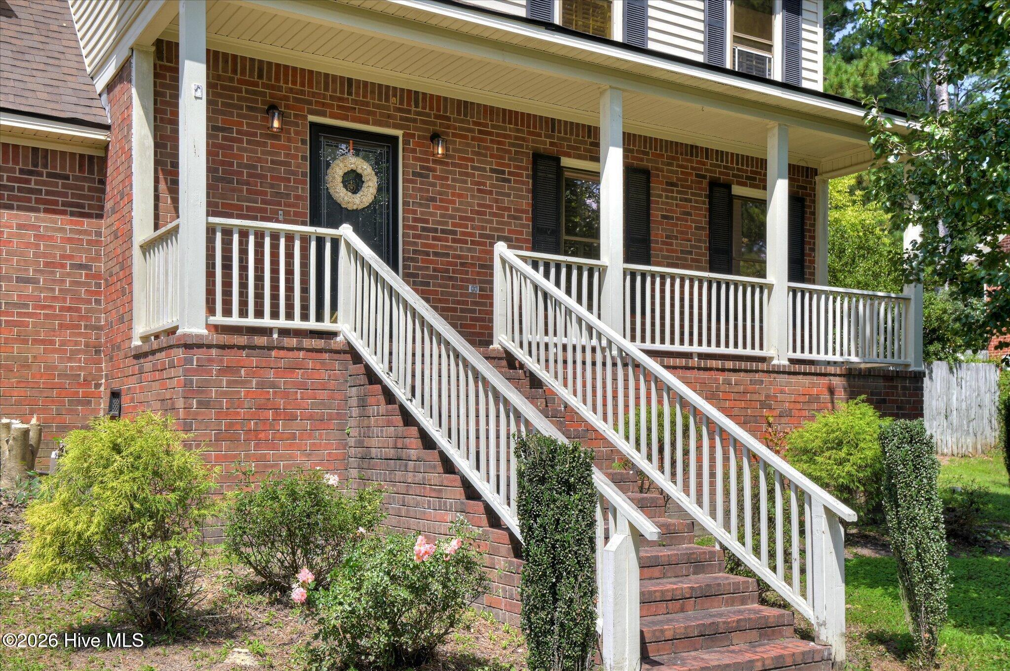 874 Deercrest Circle Property Photo 6