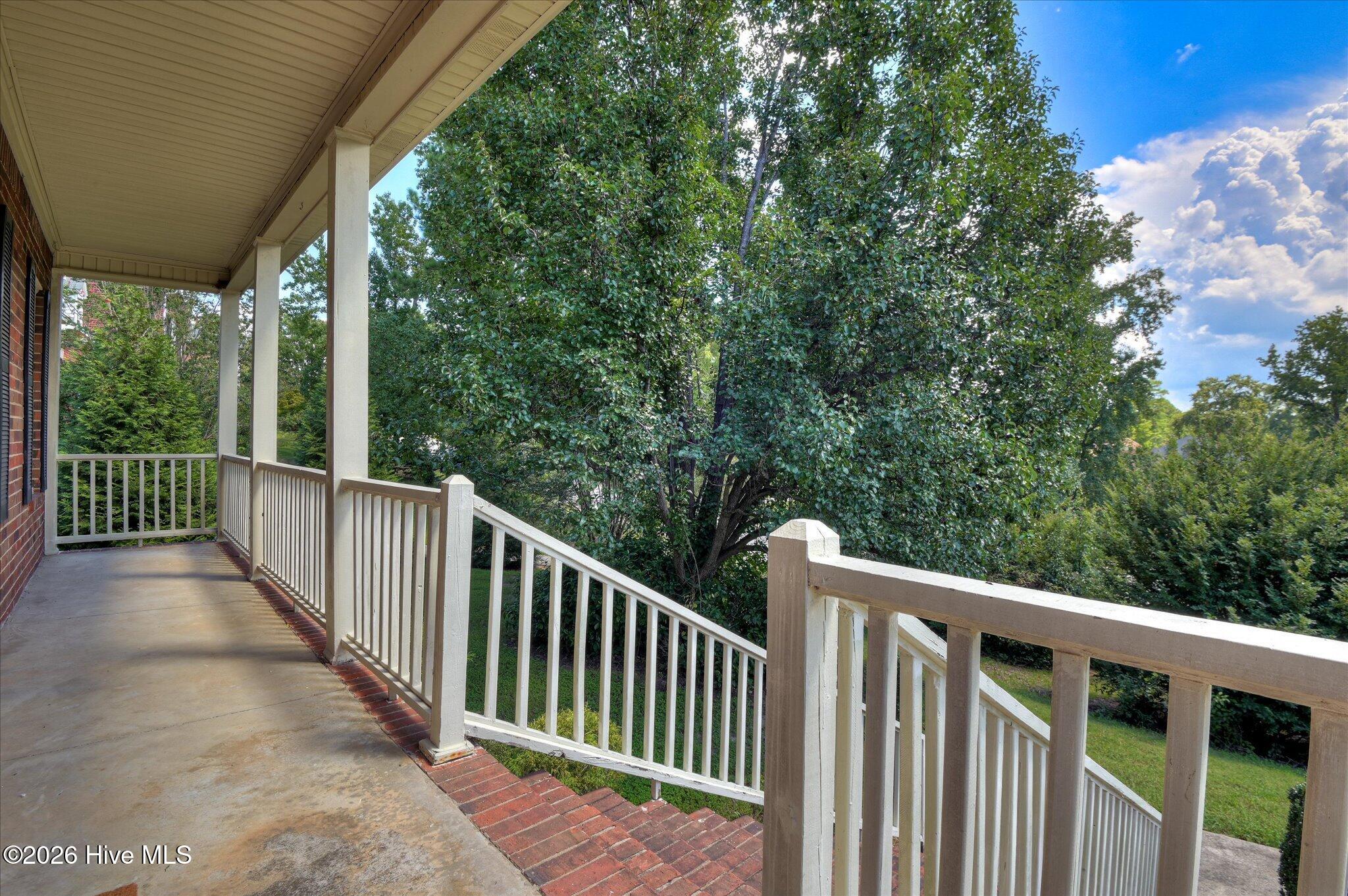 874 Deercrest Circle Property Photo 7