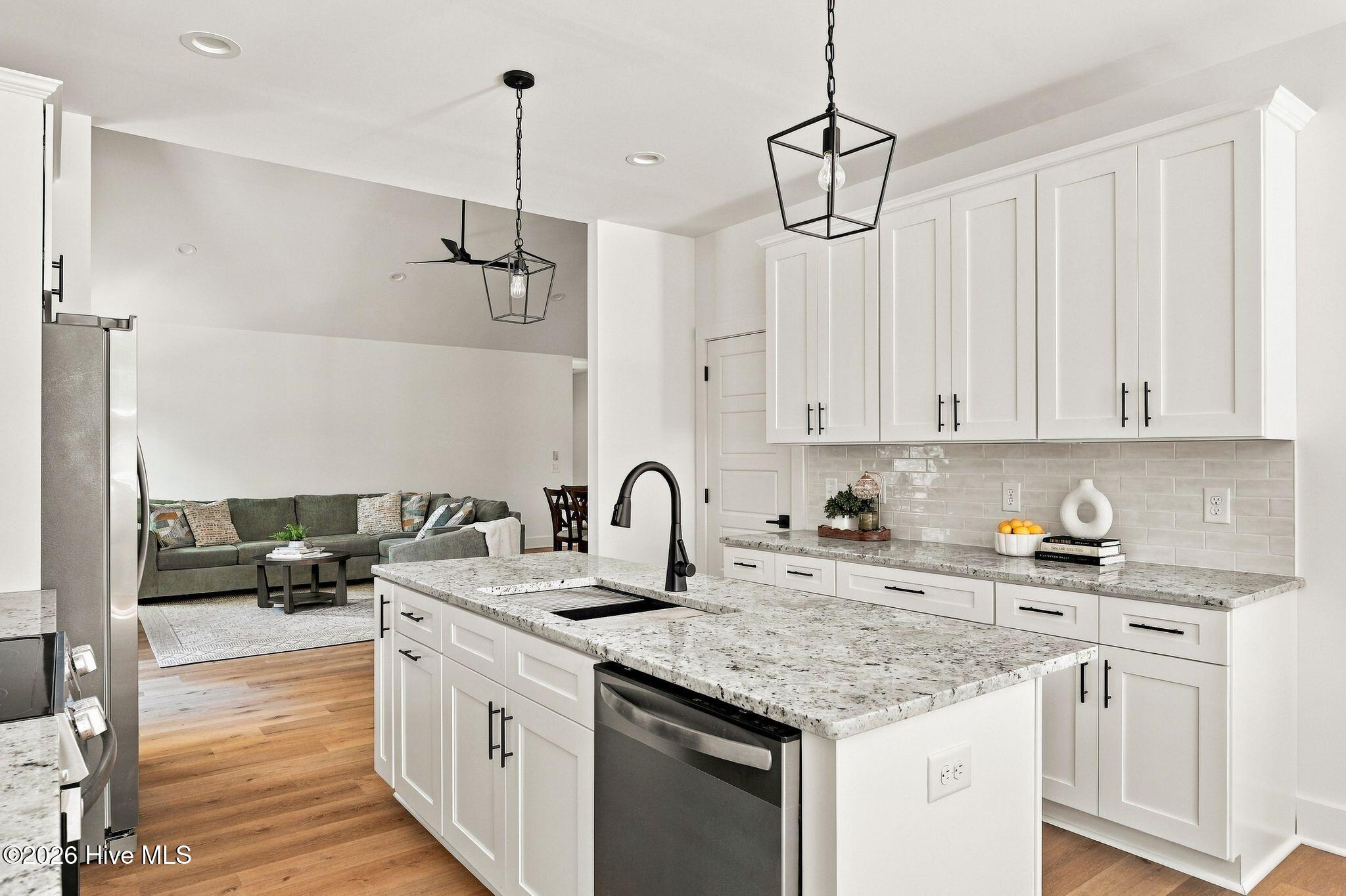 912 Thrush Drive Property Photo 14