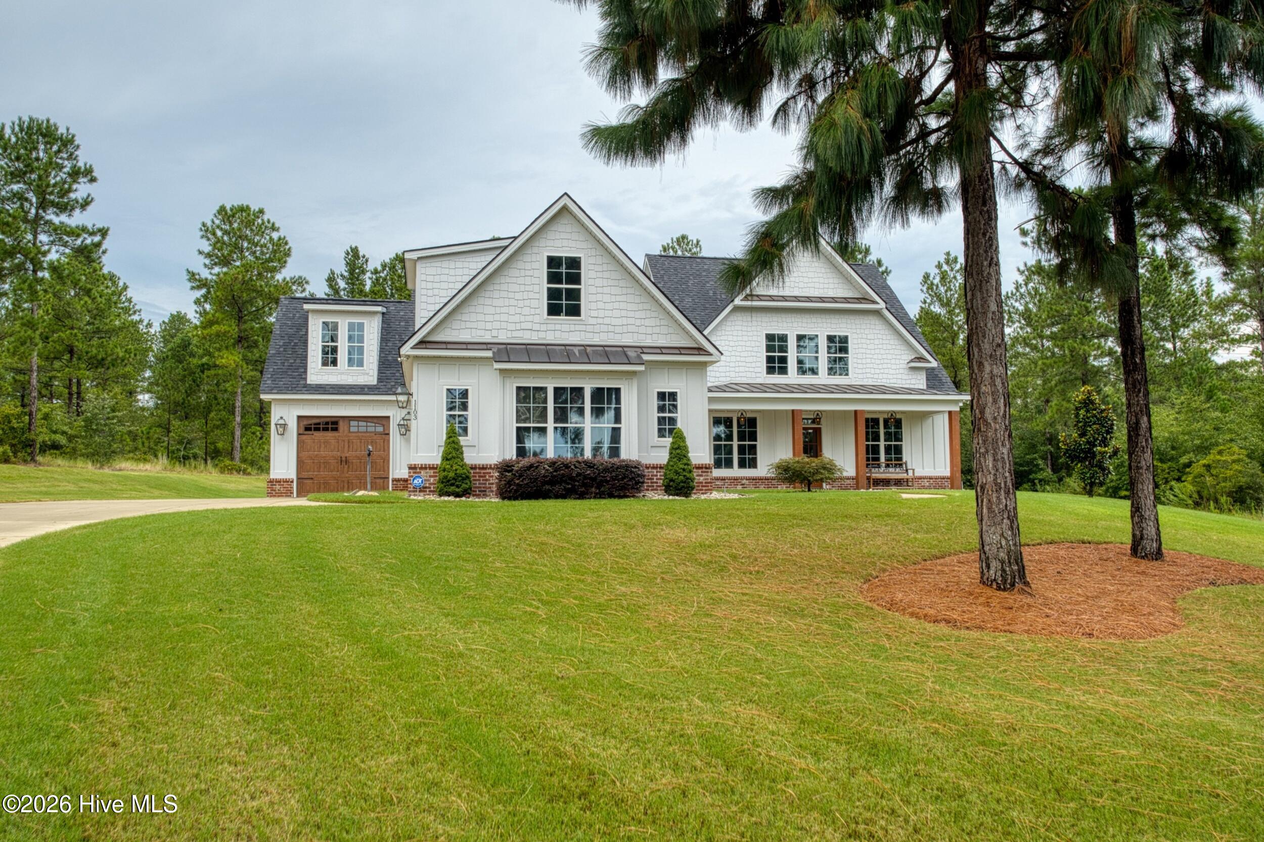 1103 Drayton Court Property Photo 7