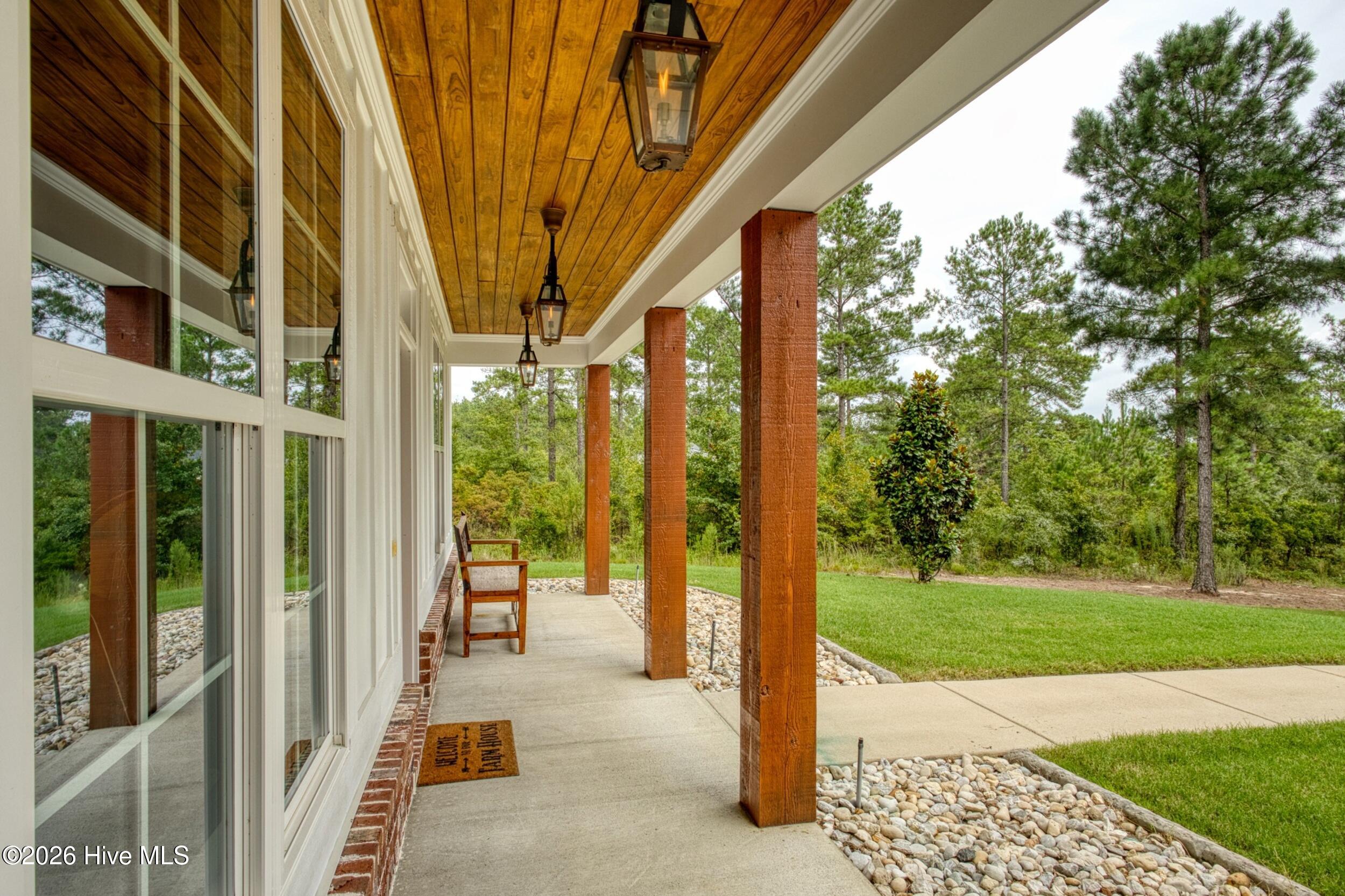 1103 Drayton Court Property Photo 14