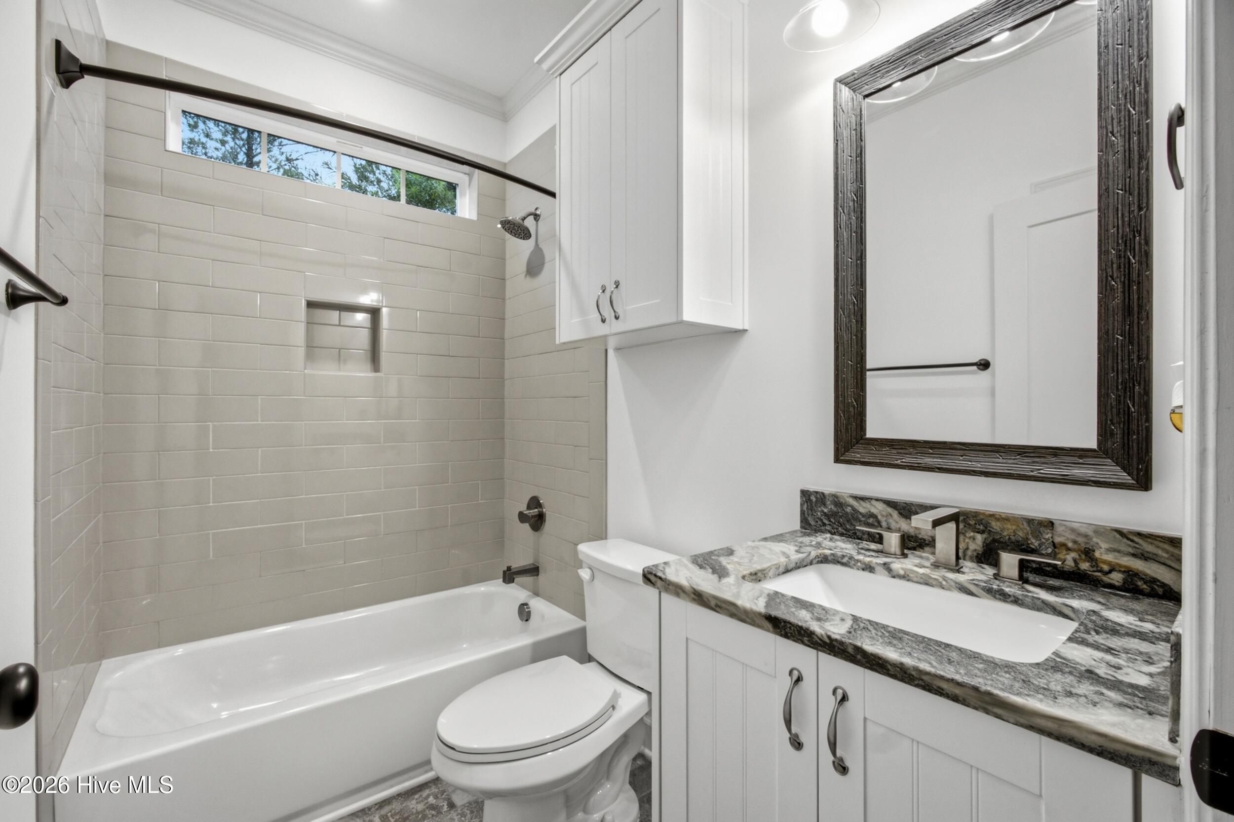1103 Drayton Court Property Photo 25
