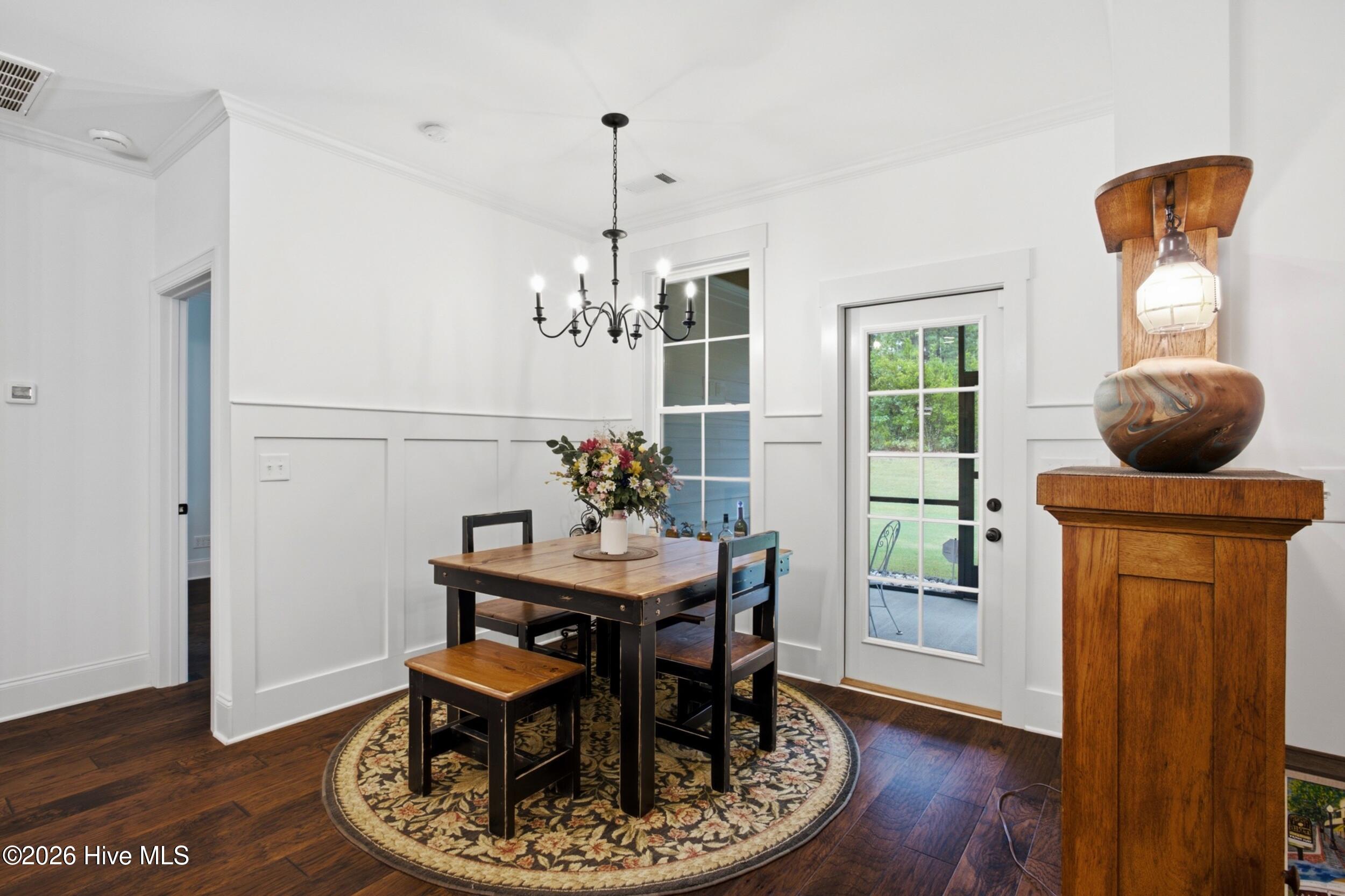 1103 Drayton Court Property Photo 45