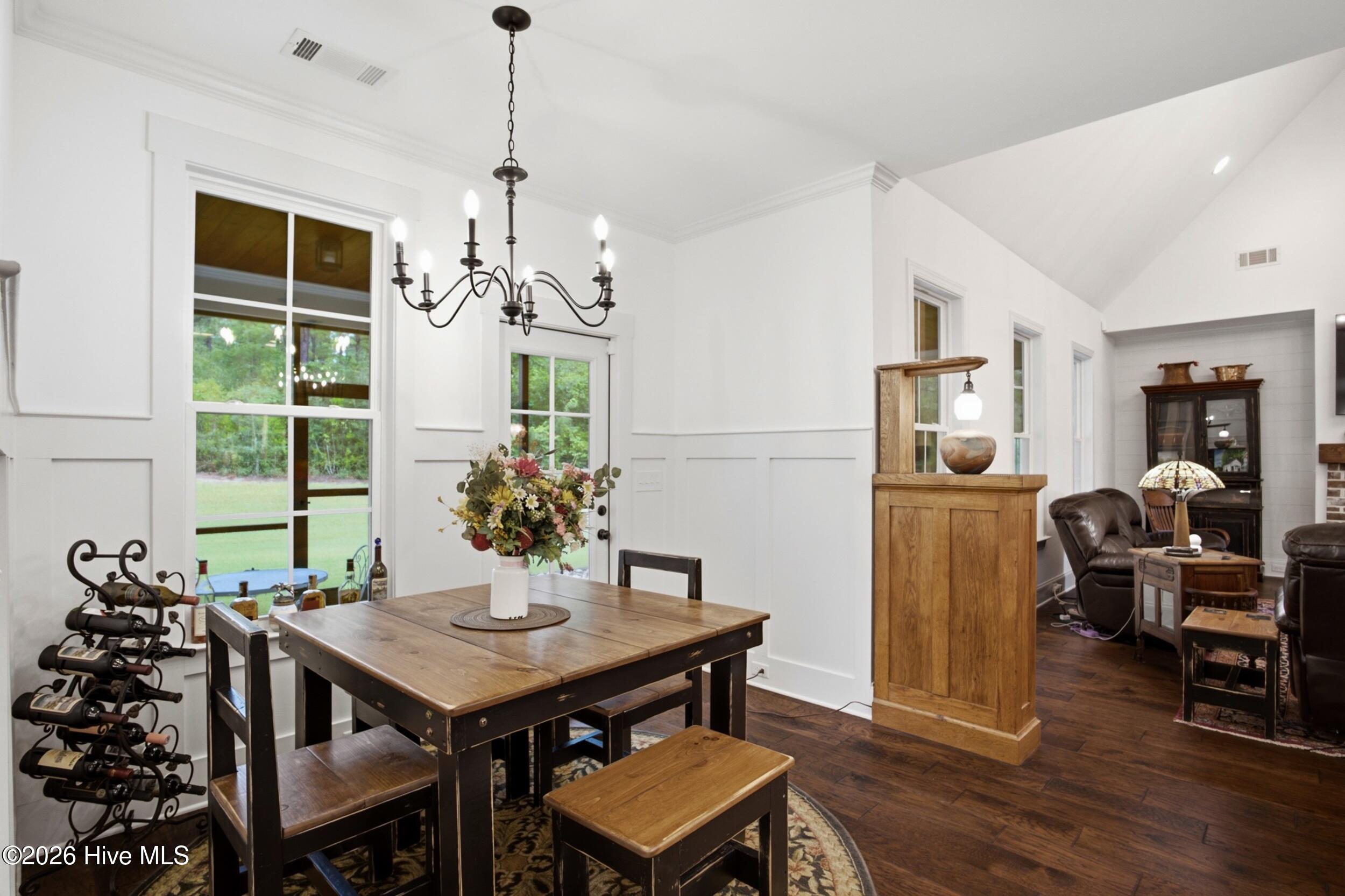 1103 Drayton Court Property Photo 46