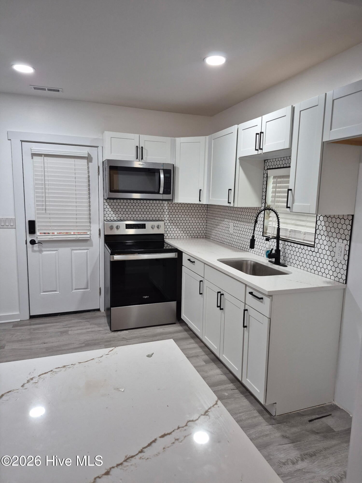 207 Cochran Street Property Photo 5