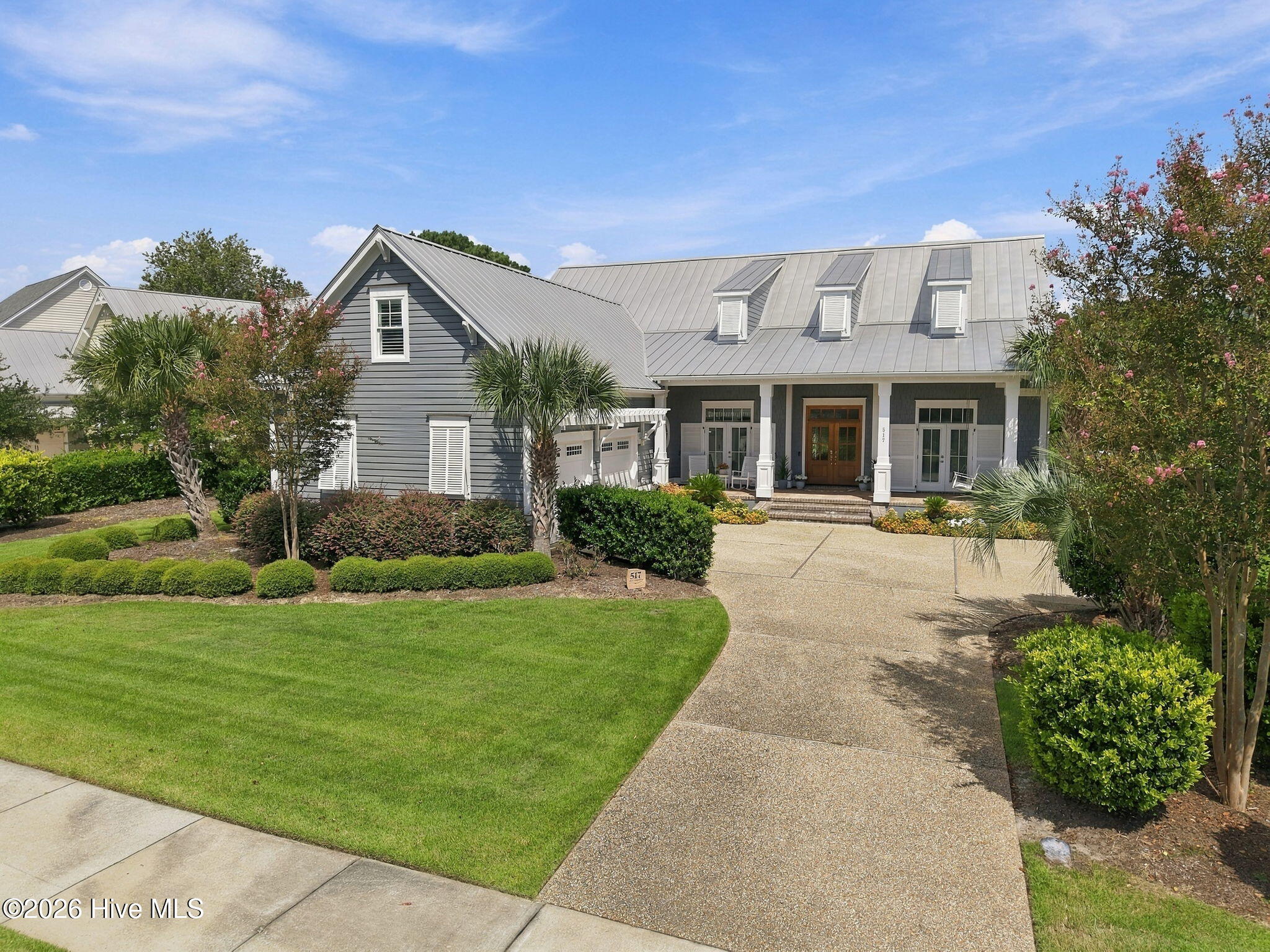 517 Moss Tree Drive Property Photo 2
