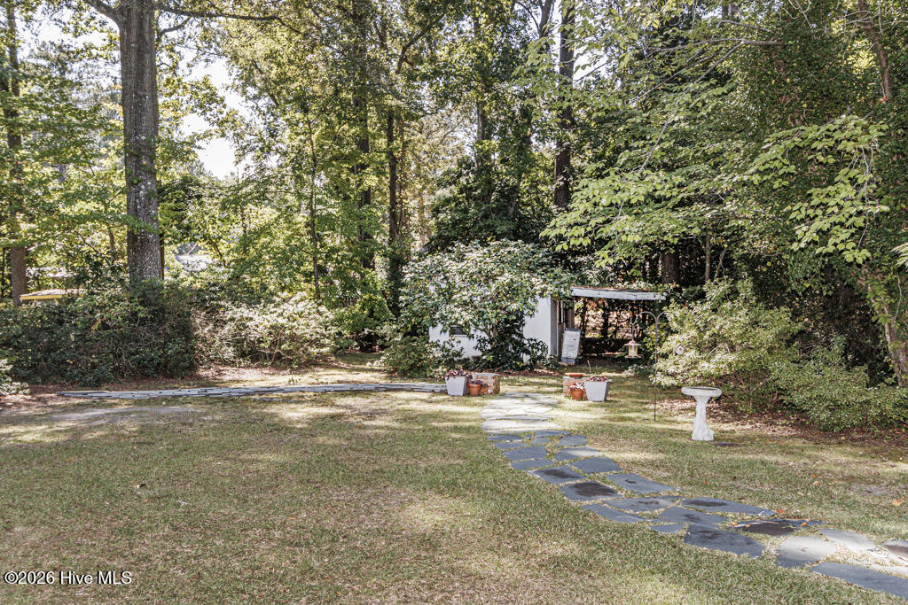 303 Charlotte Avenue Property Photo 10