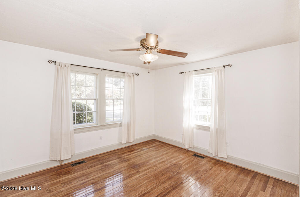 303 Charlotte Avenue Property Photo 31