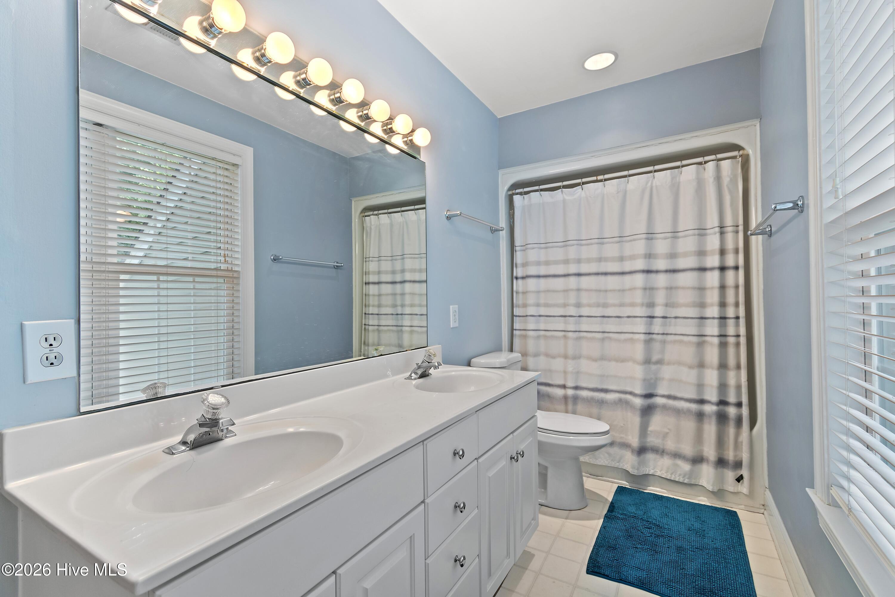 233 Racine Drive Unit 33 Property Photo 35